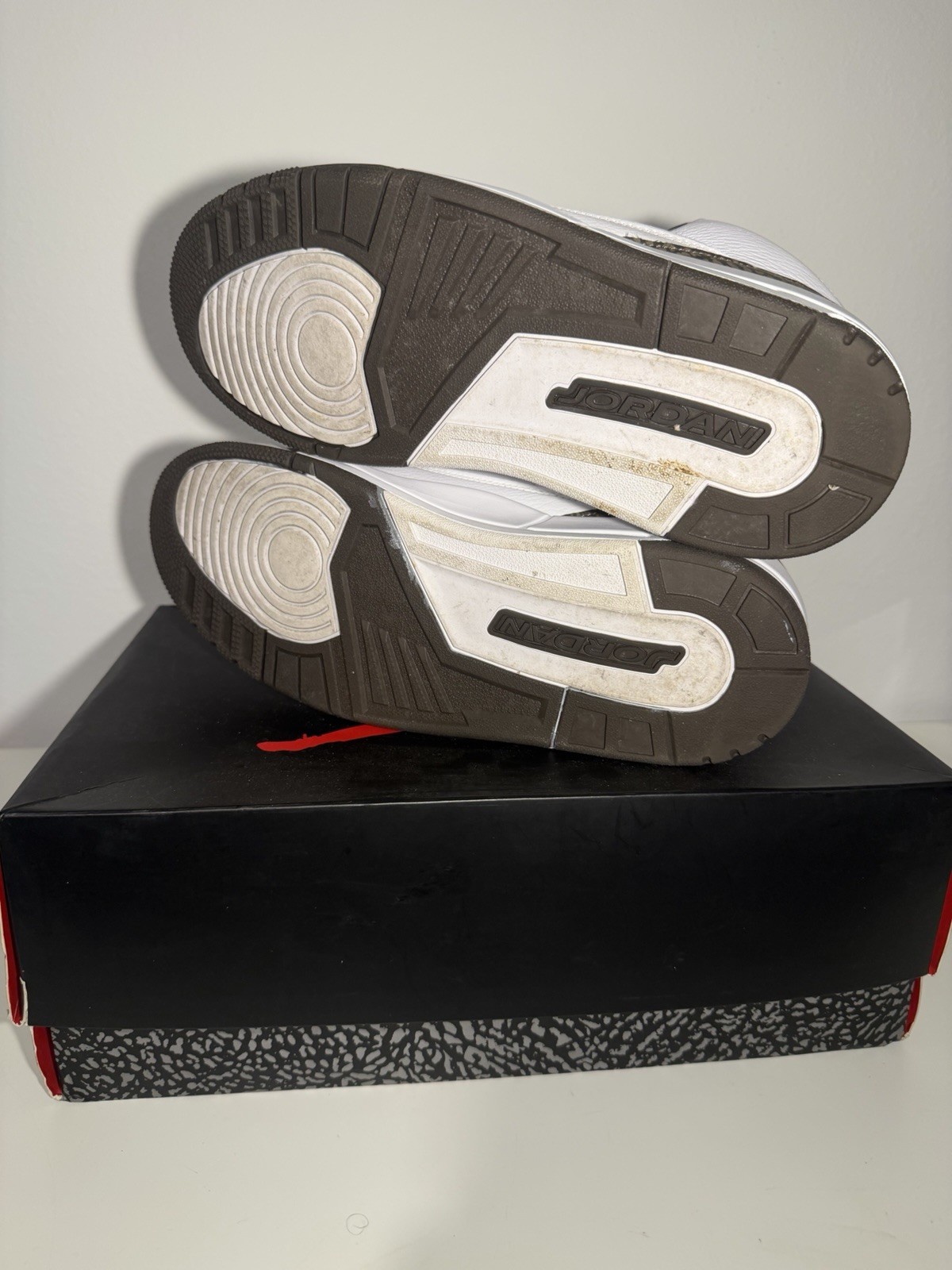 Nike Air Jordan 3 Retro Mocha 2018 White Dark Mocha Size 11 136064-122 OG Box