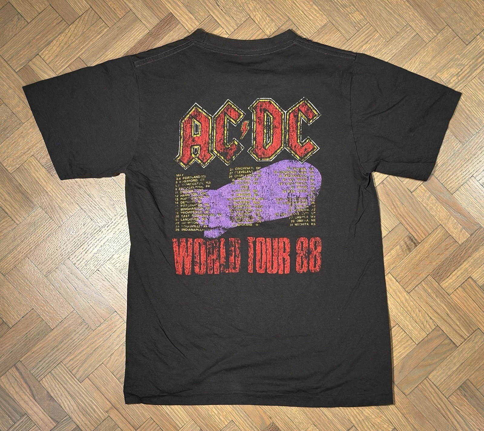 AC/DC vintage 1988 BLOW UP YOUR VIDEO t shirt ANGUS YOUNG acdc