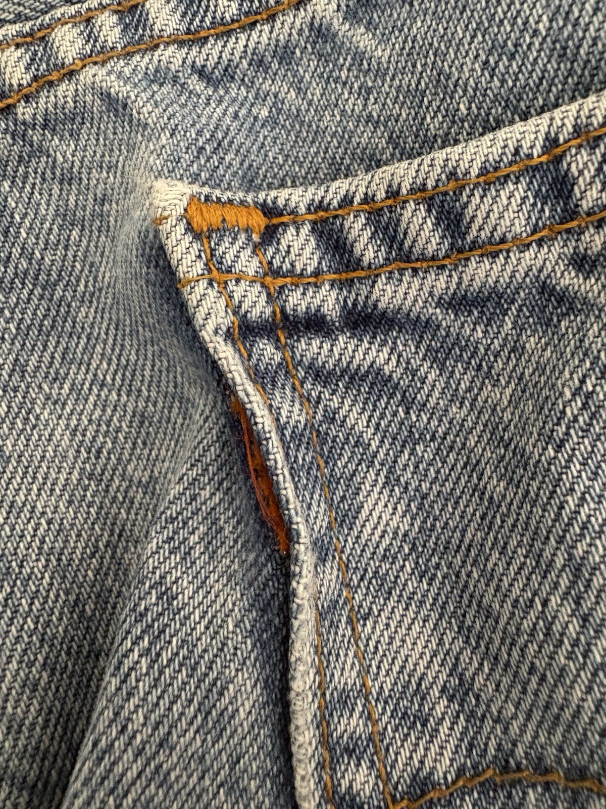 Vintage 1994 Levi’s 615 Jeans Made In UK Women’s W28 L28 Light Wash Tapered