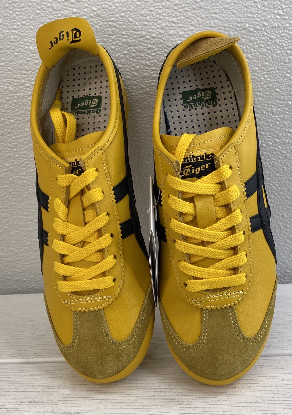 Onitsuka Tiger Mexico 66 Unisex M6 W7 Kill Bill Yellow/Black Leather Sneakers