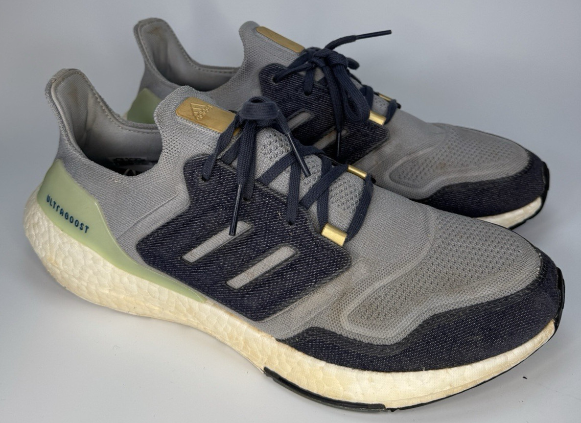 Adidas UltraBoost 22 Halo Silver / Shadow Navy / Linen Green GX9158 Men Sz 11.5