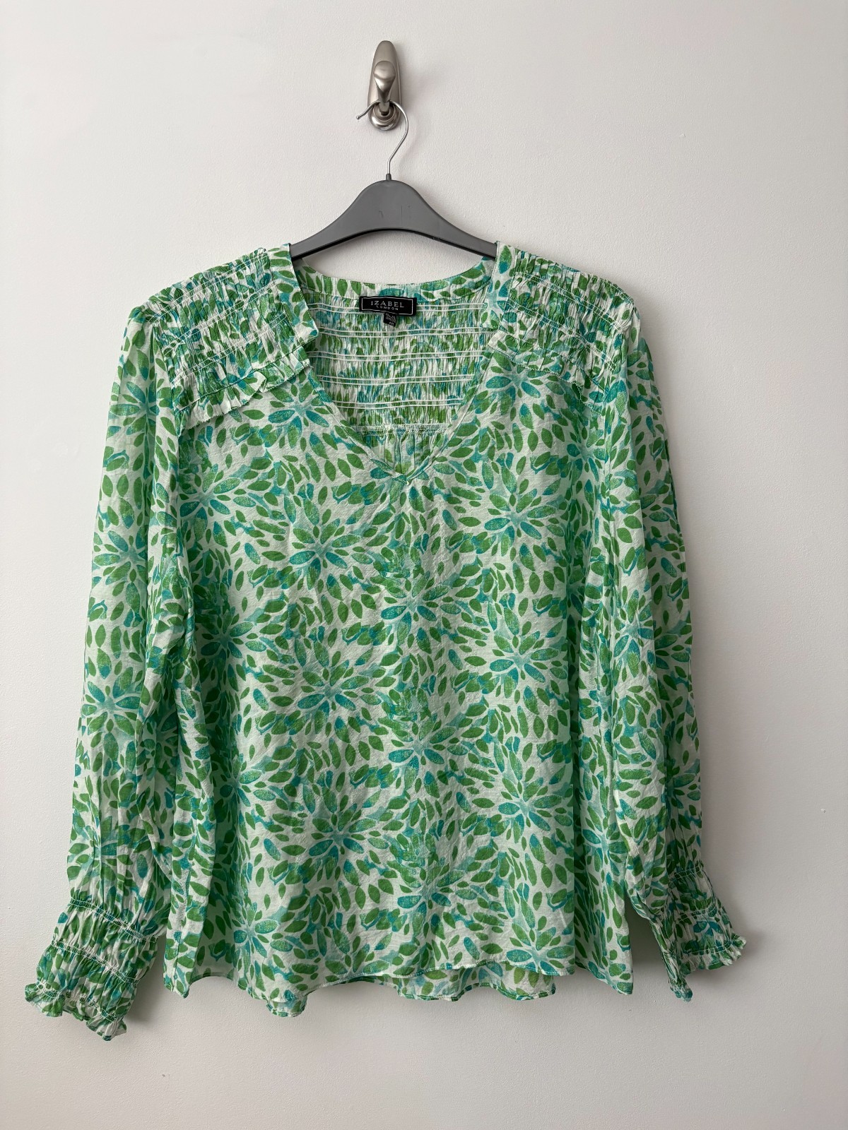 QVC Izabel London Green Floral Shirred Lightweight Blouse Size 20 – Worn Once