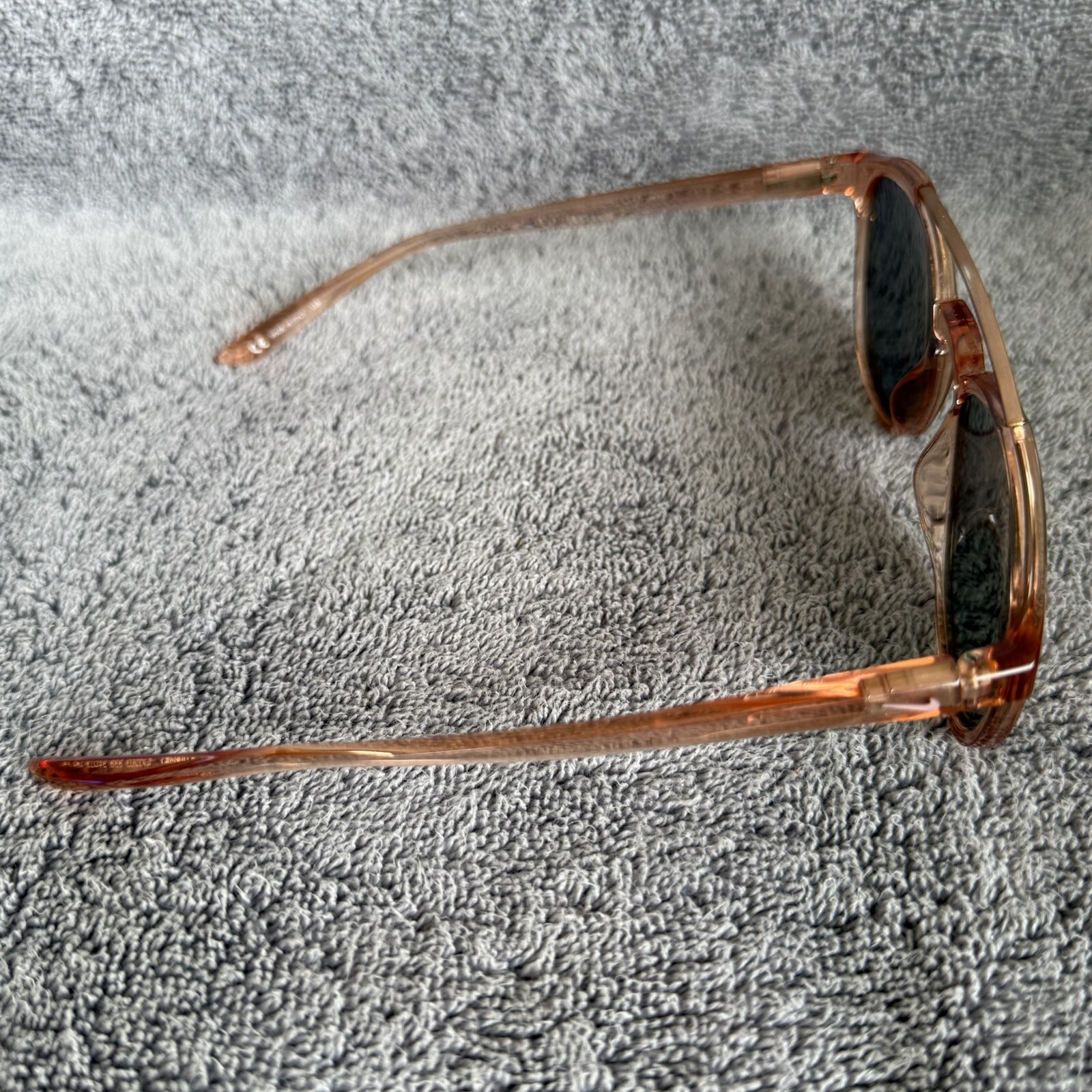 Nike Kismet EV1203 656 Coral/Bronze Mirror Round Sunglasses 54-19-145 Swoosh