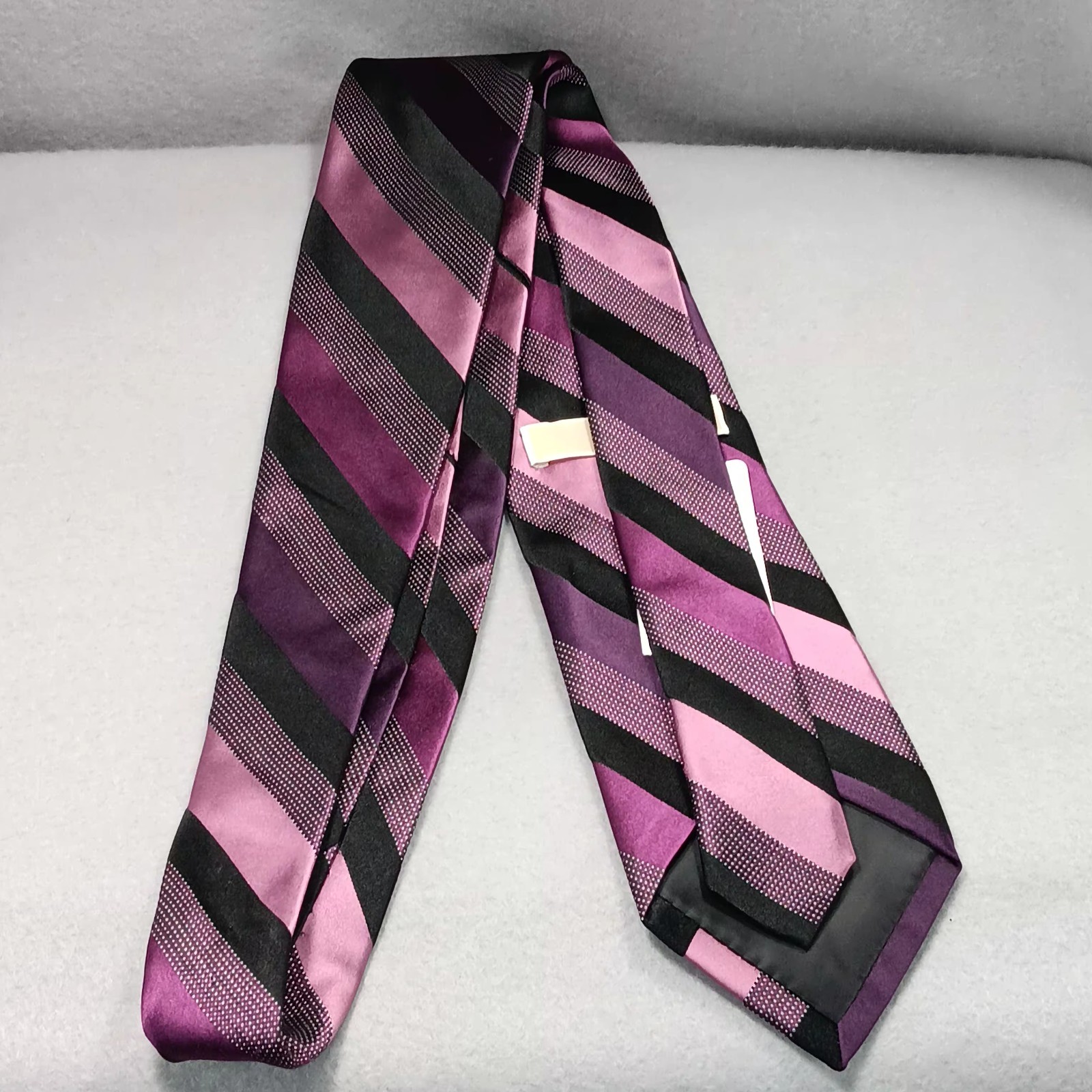 New MICHAEL KORS 100% Silk Tie Purple Striped Event Office Classic Preppy Retro