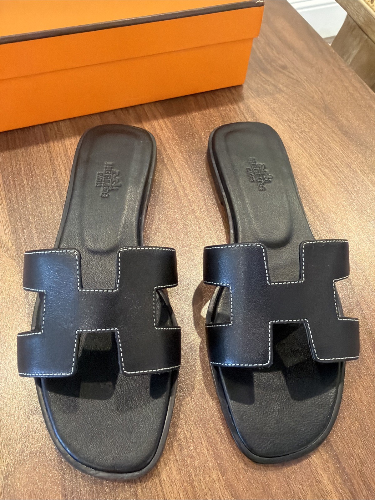 HERMES Oran Sandals Black Box Calfskin Leather 37
