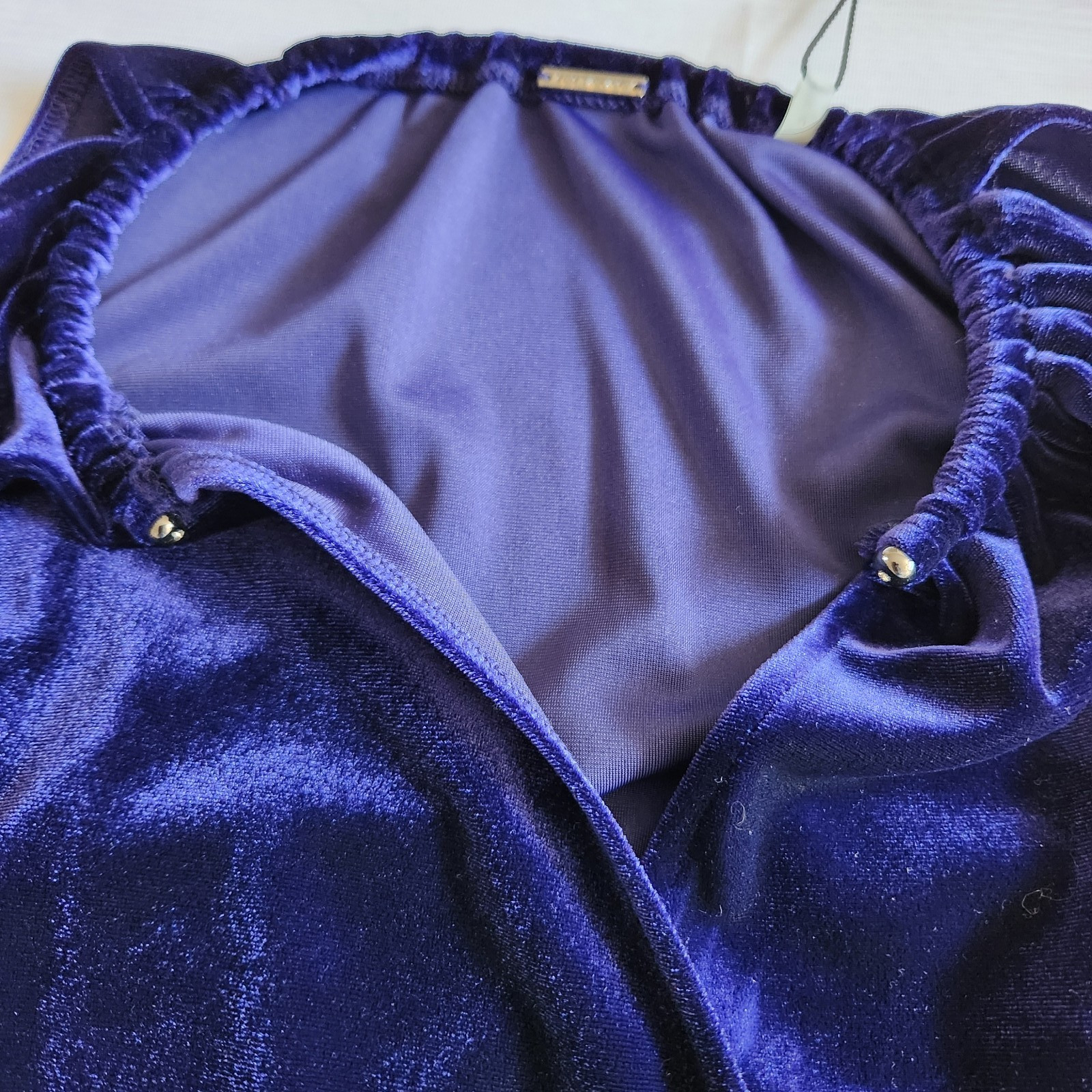 Elie Tahari Top Womens M Navy Velour Blouse Jaye Knit Evening Holiday Designer