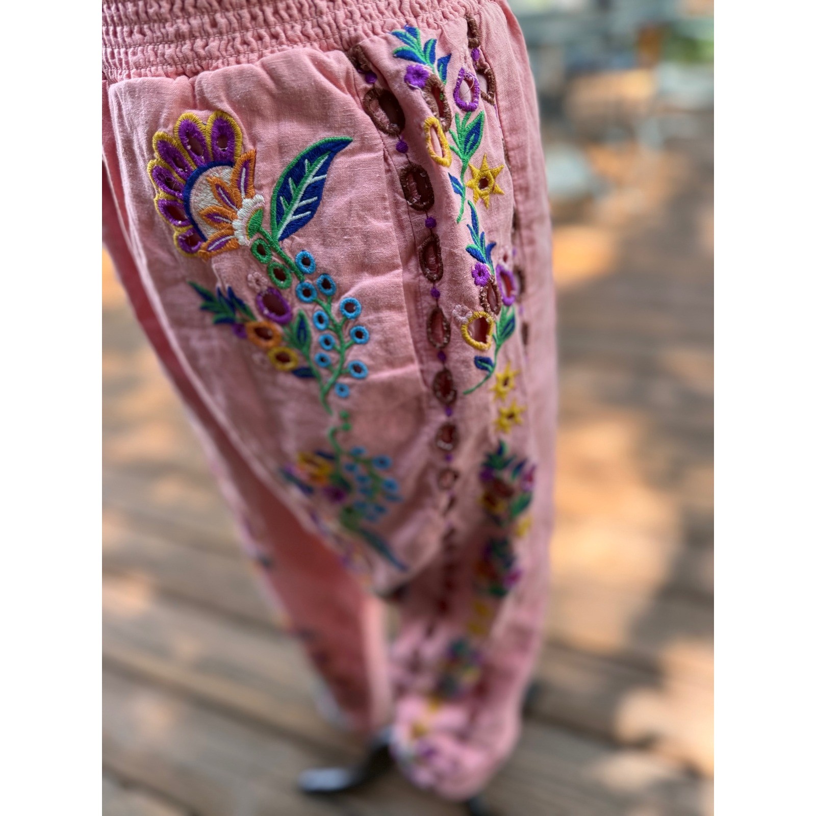 Farm Rio Pink Linen Embroidered Eyelet Smocked Waist Tapered Pants Womens
