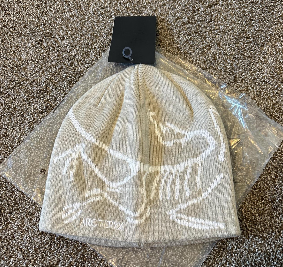 Arc’teryx Bird Head Toque Beanie – Ash Gray – Wool Ski Winter Hat – NWT