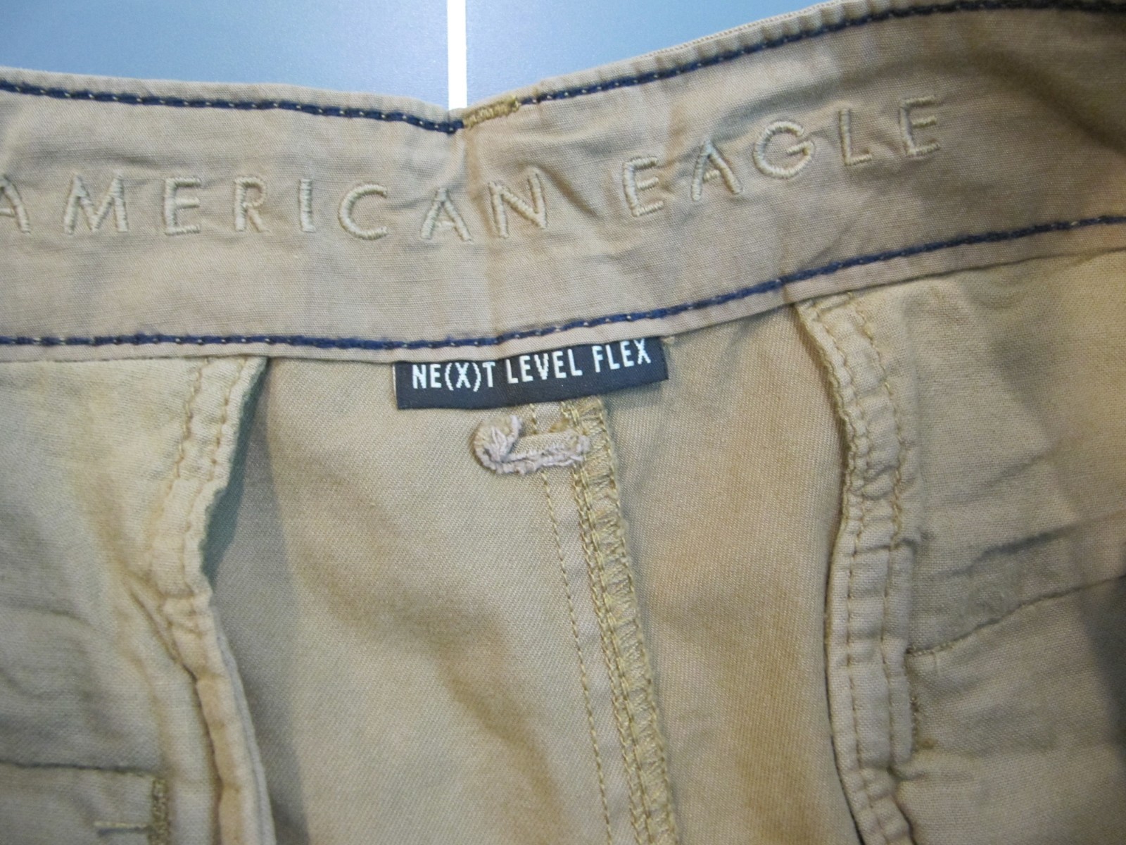 American Eagle Outfitters Next Level Flex Men’s Chino Shorts Size 32 Khaki color
