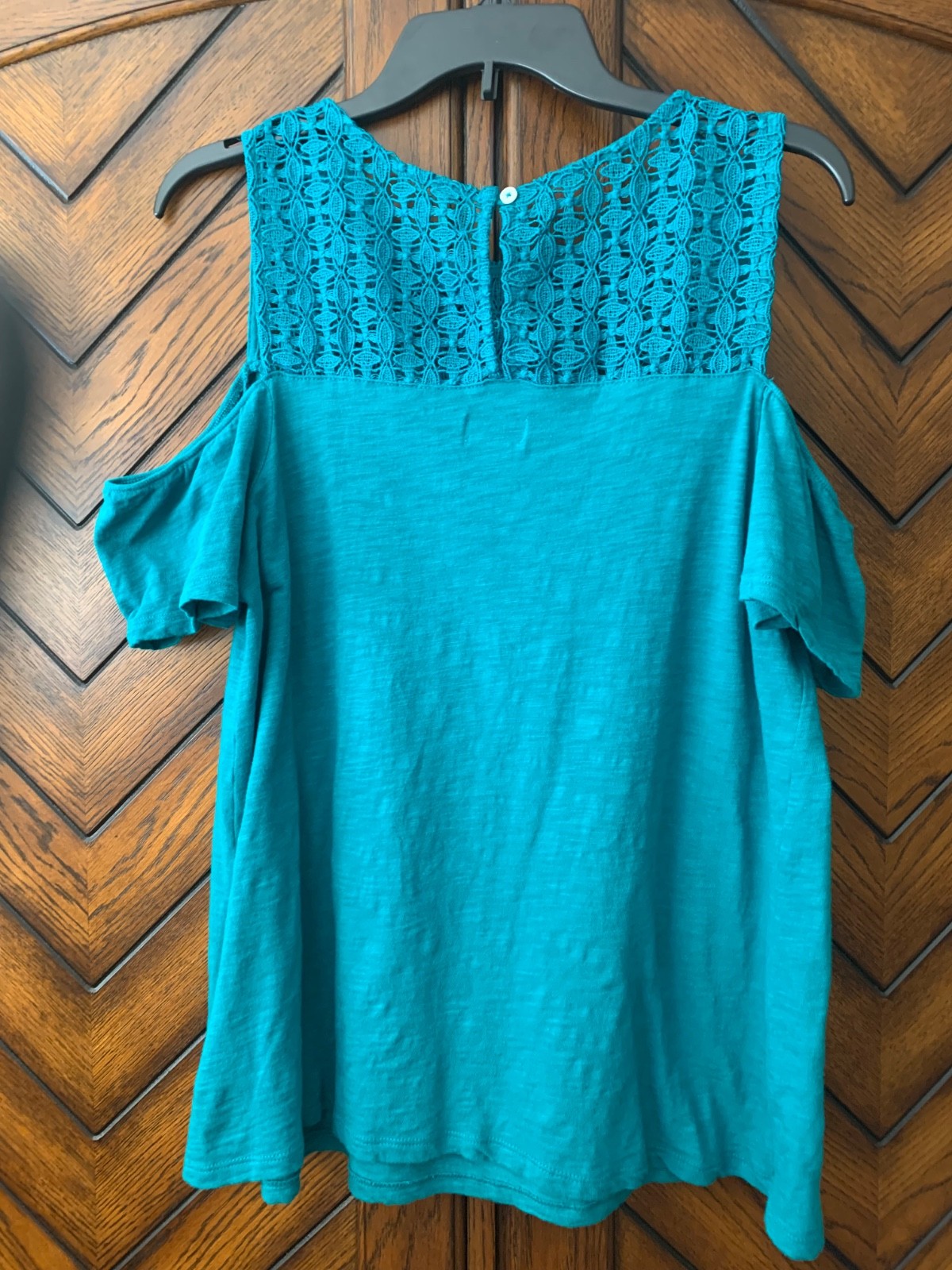 Old navy teal green cold shoulder lace top size large