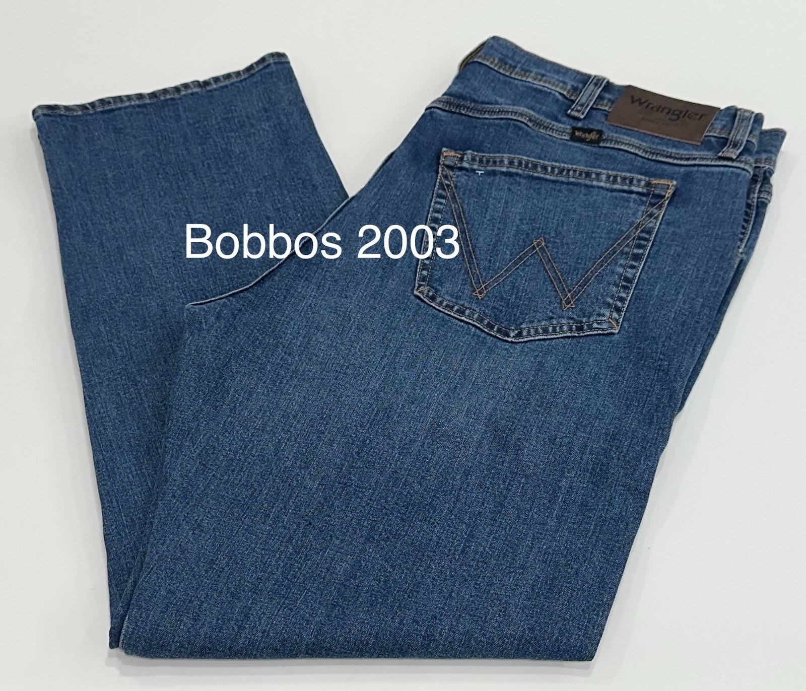 Wrangler Men’s Regular Fit Regular at Seat & Thigh Pants, Blue, Size 38X32