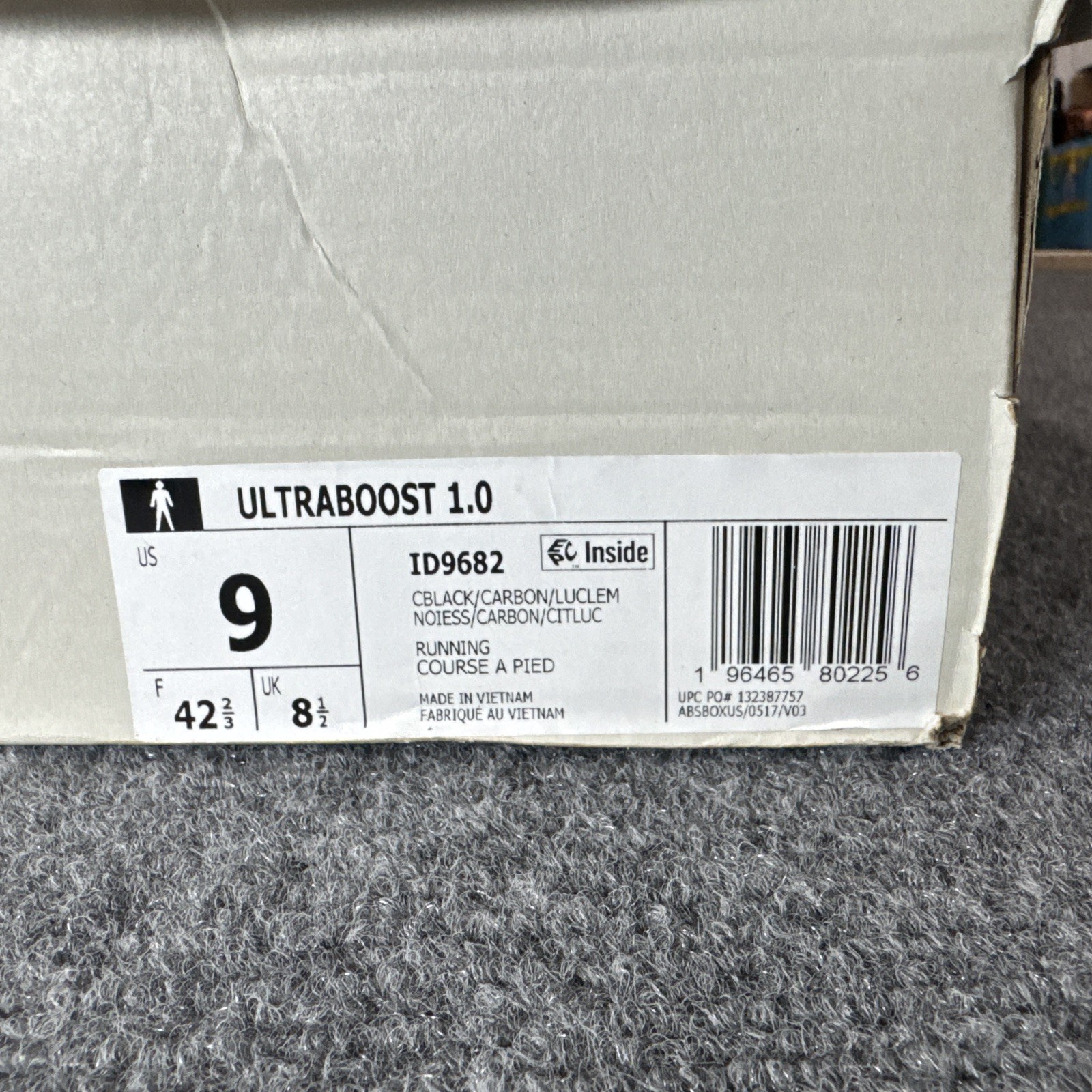 Size 9- adidas UltraBoost 1.0 Black Lucid Lemon Glow In The Dark Heal
