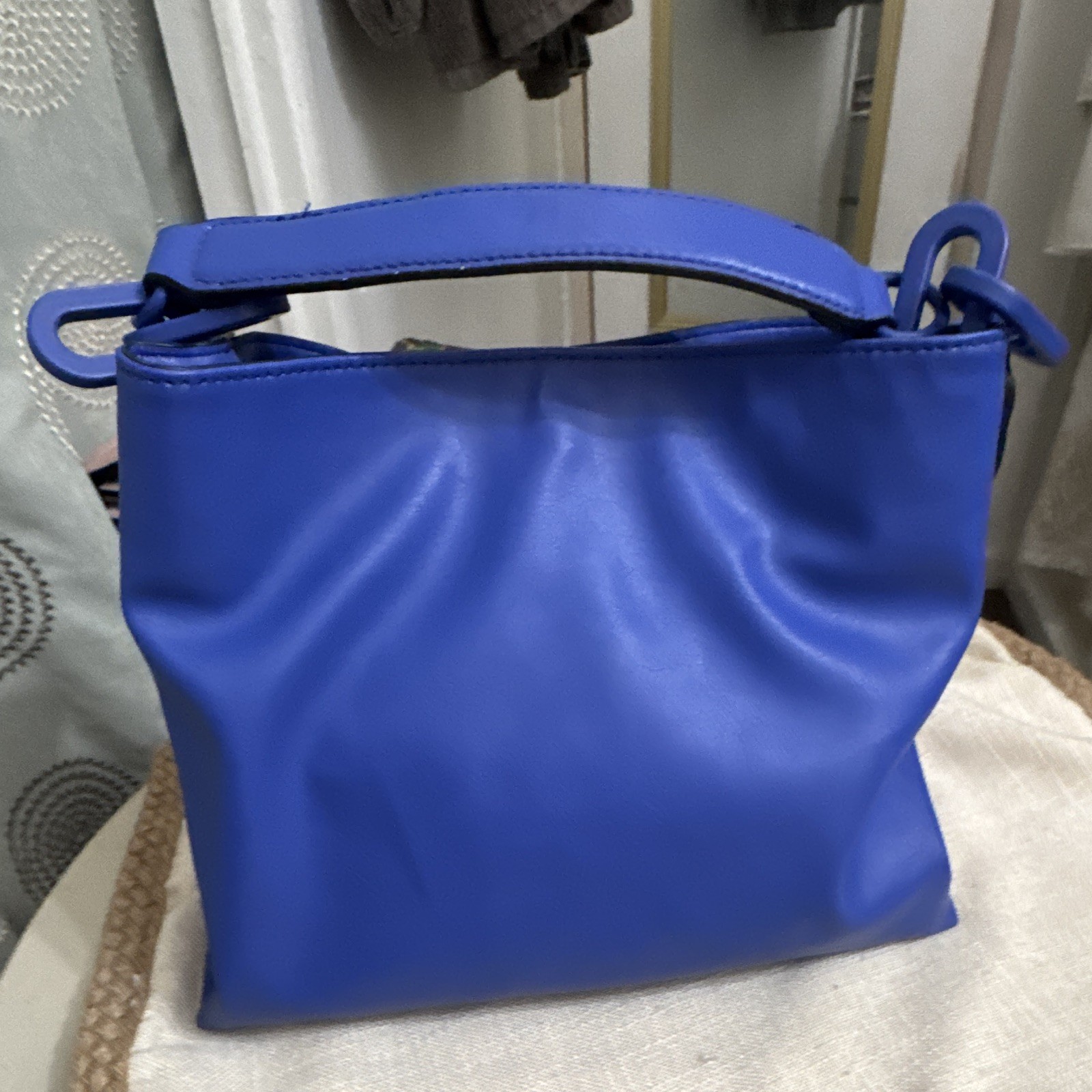 Simply Vera Vera Wang Women’s Blue Crossbody Top Handle Snap Detachable Strap