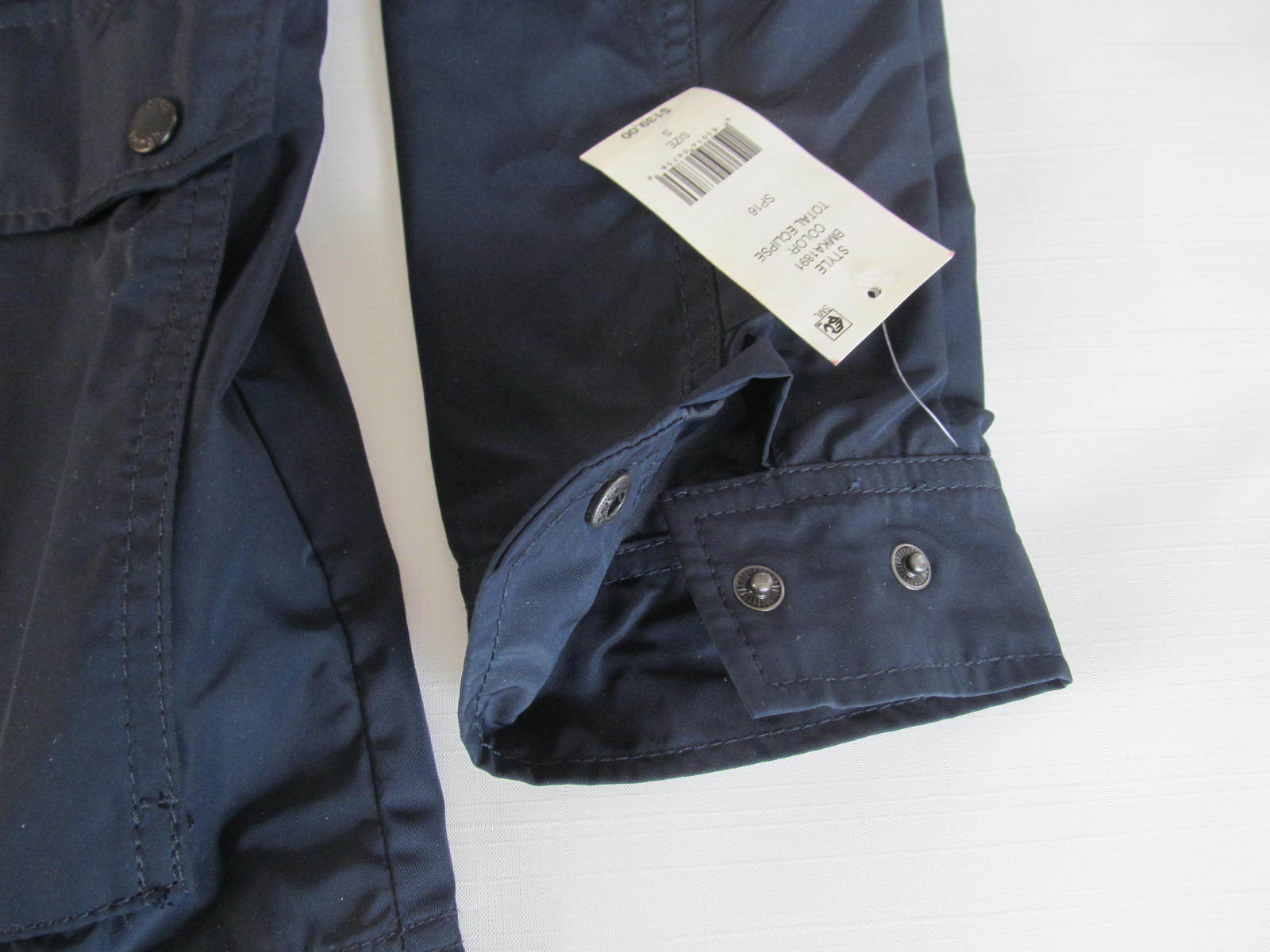 New Bench Men’s Windbreaker Jacket Digression Button and Zip Front Sz S $139