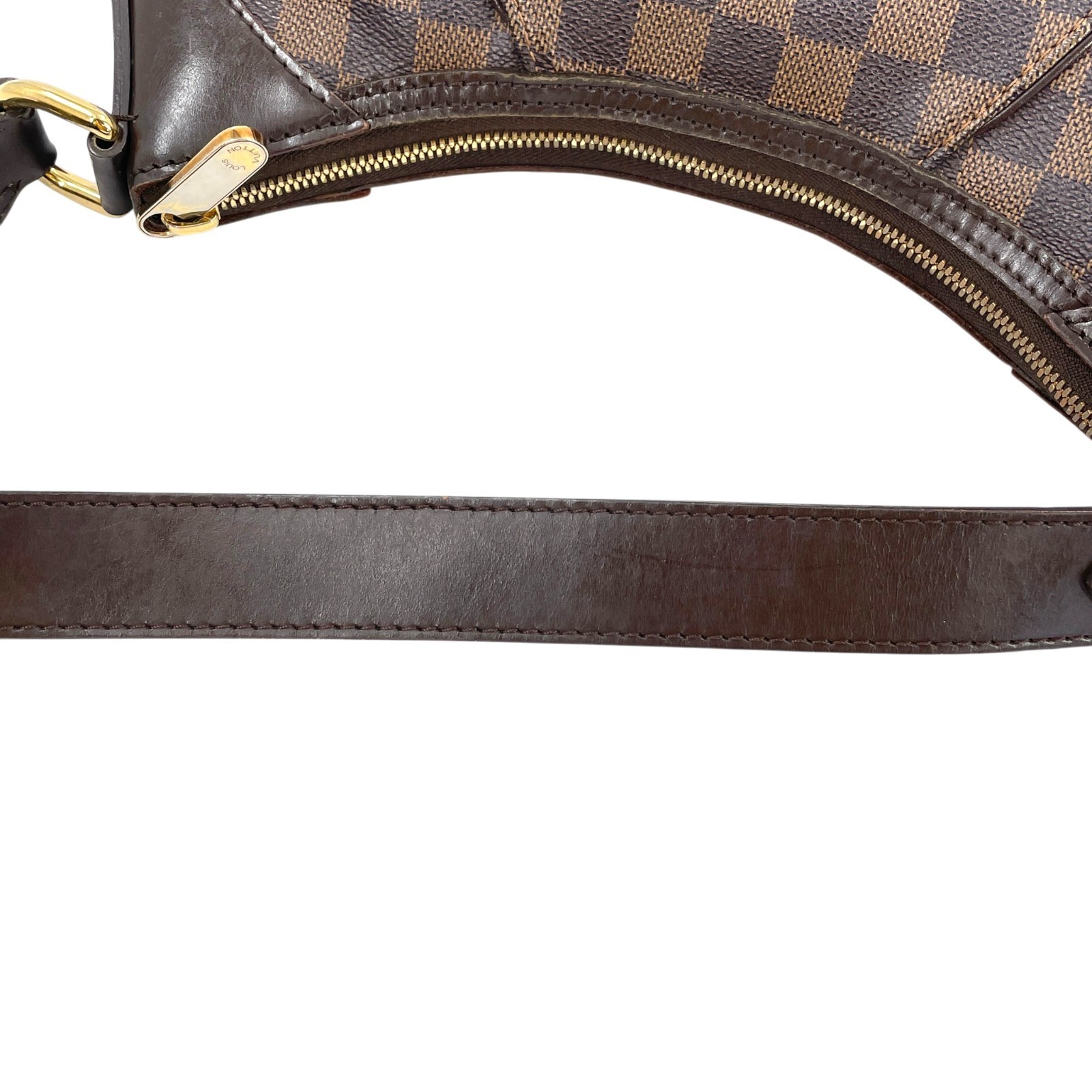 LOUIS VUITTON Thames PM Damier Ebene Canvas Brown Shoulder Bag N48180