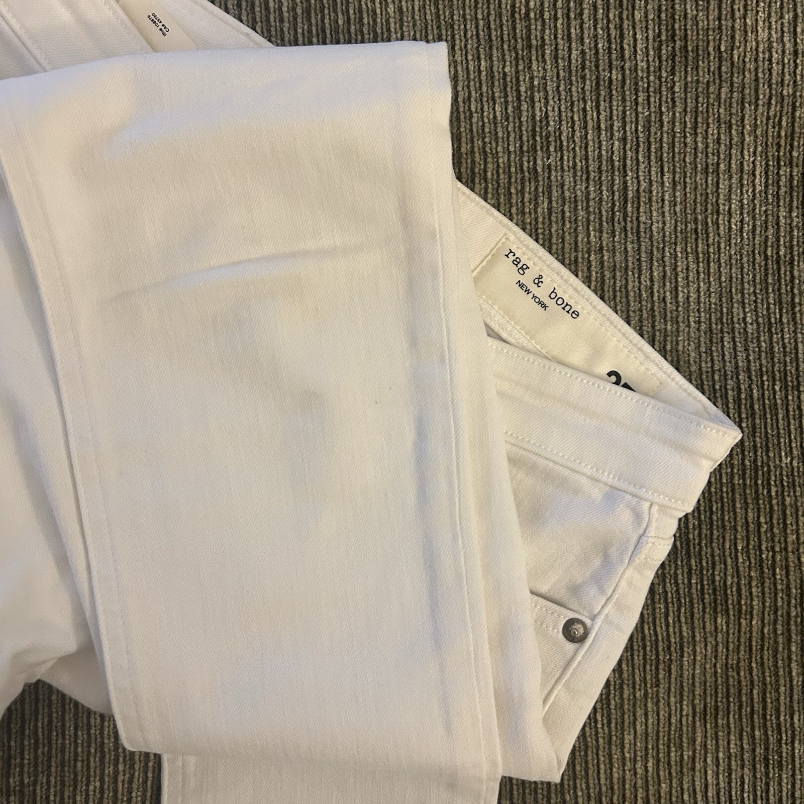 Authentic Rag & Bone New York White Skinny Jeans Women’s Size 25