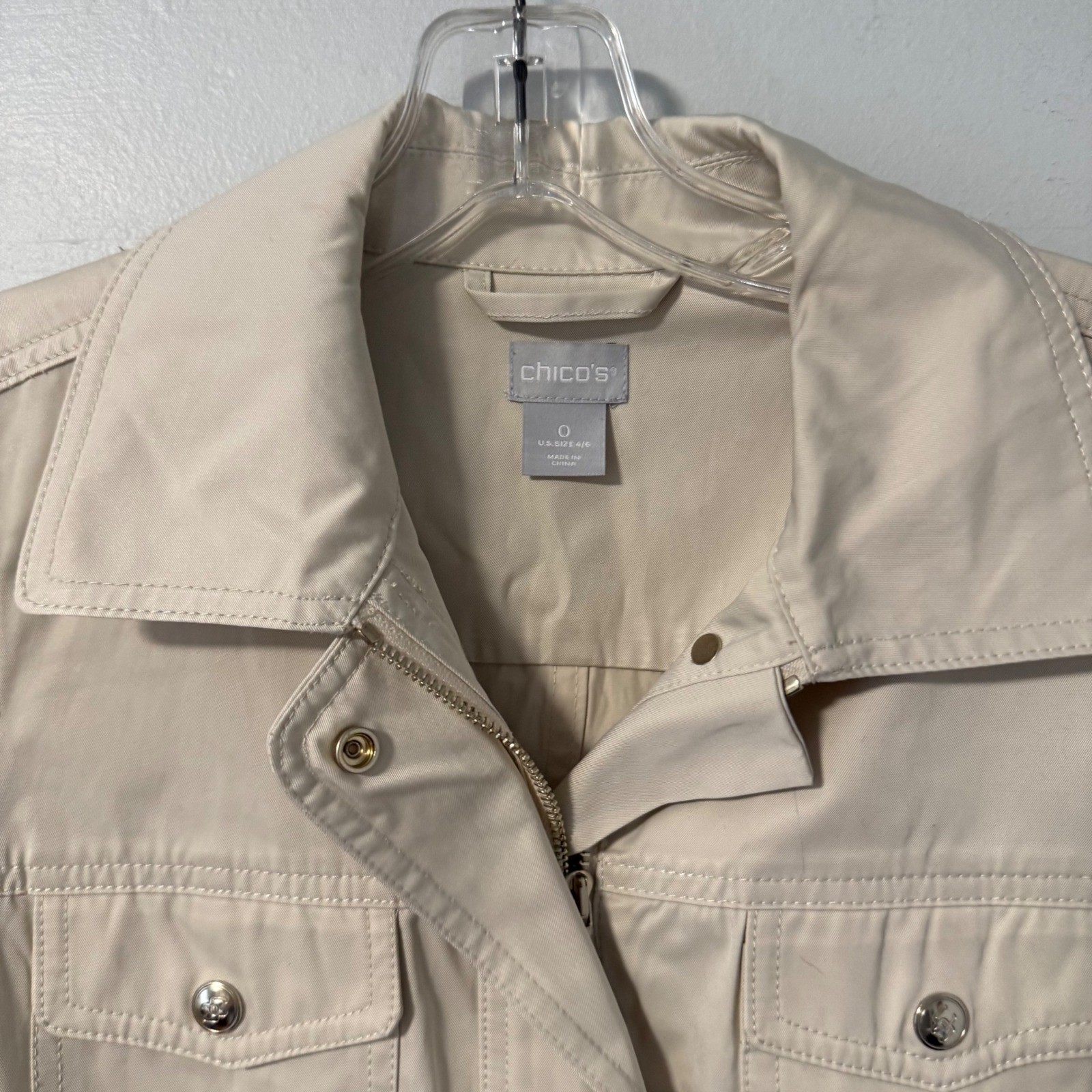 Chicos Utility Jacket Beige Button Snap Pocket Collar Zip Women Size 0 4 6