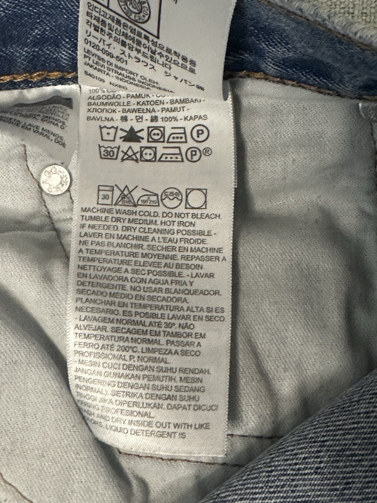 Levi’s 550 Relaxed Fit Medium Blue 100% Cotton Denim Jeans Men’s 40X30