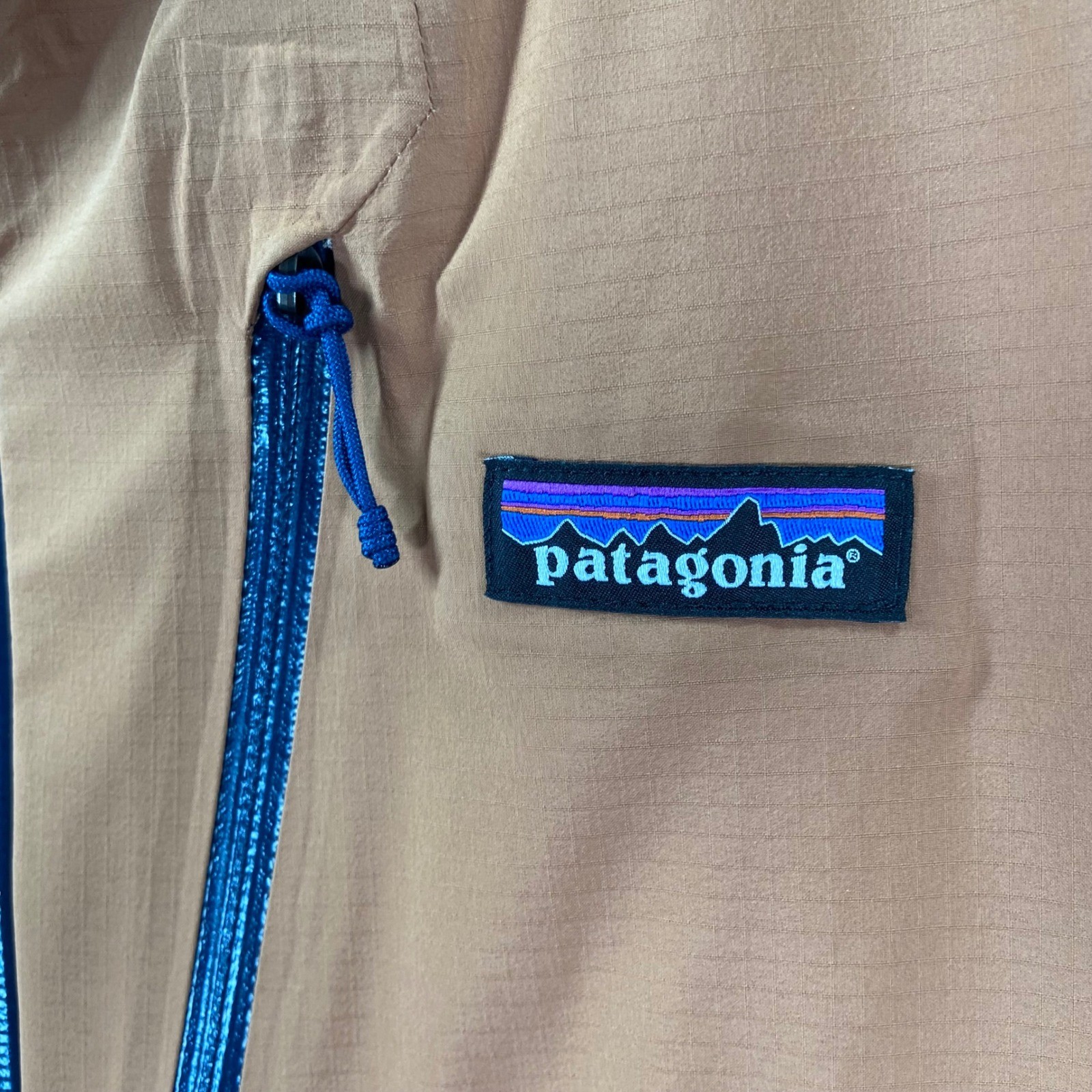 Patagonia Granite Crest Rain Jacket Mens Medium Full Zip Hooded Shell H2No 85415