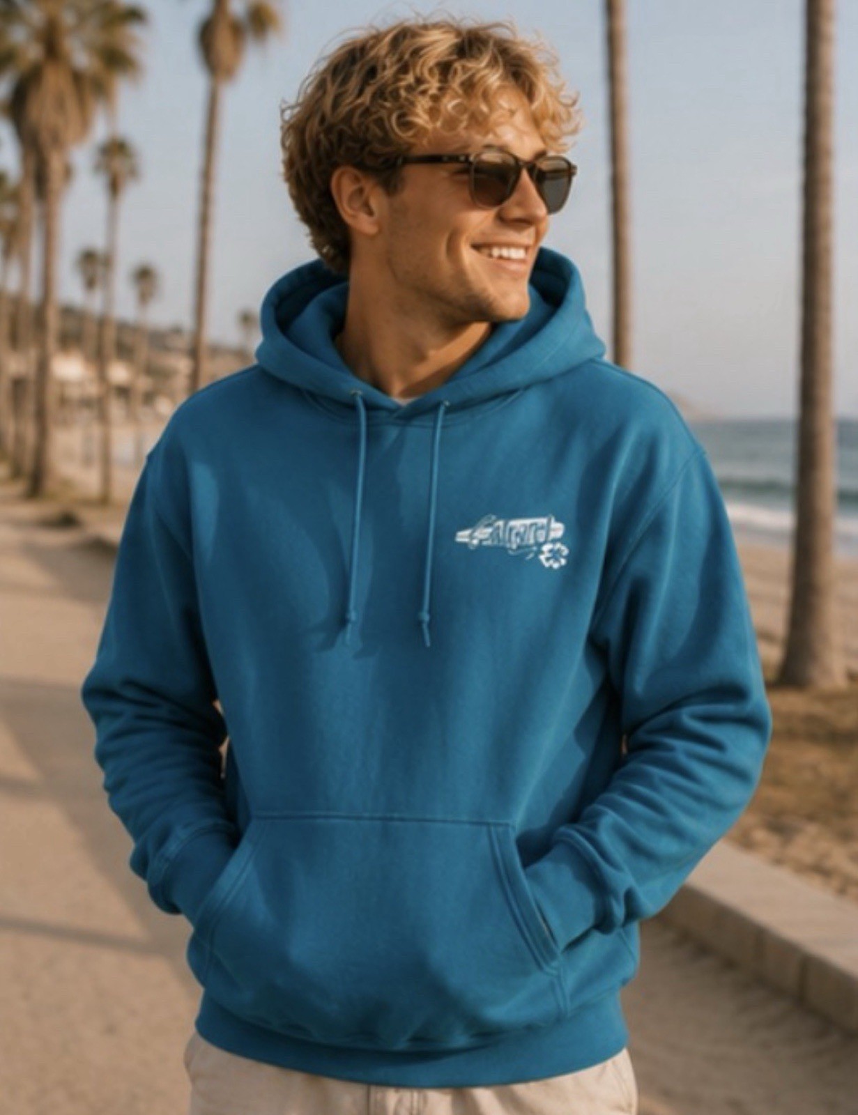 California Beach Surf Hoodie Blue Unisex Caligirl Coastal Pullover, size medium