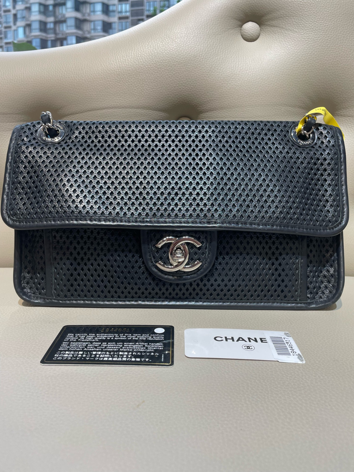 Chanel Black Calfskin CF Baguette Bag（ 29×18×6）cm
