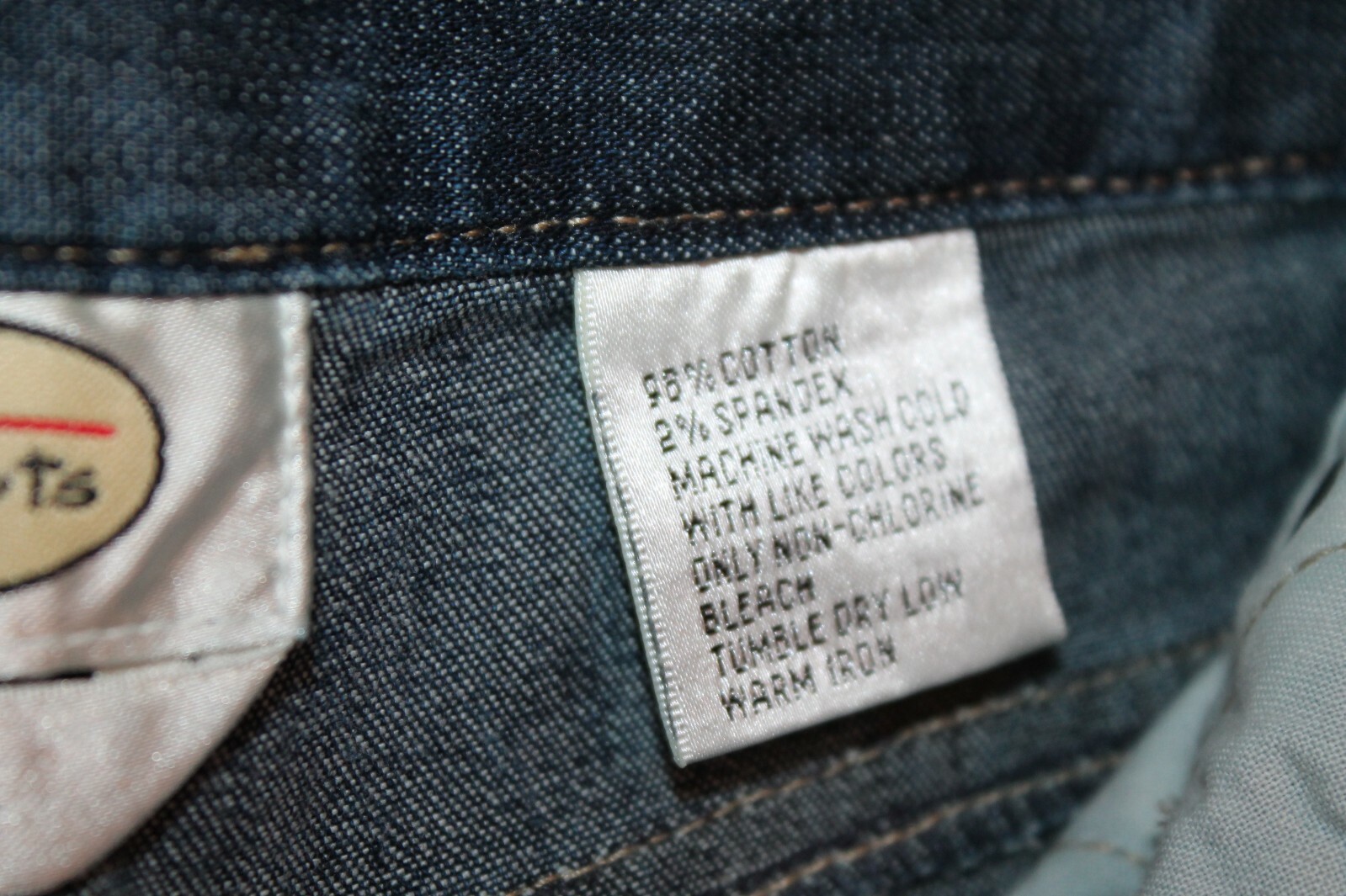 Talbots Jeans (stretch) Size 8. 98% cotton / 2% Spandex Womens straight leg