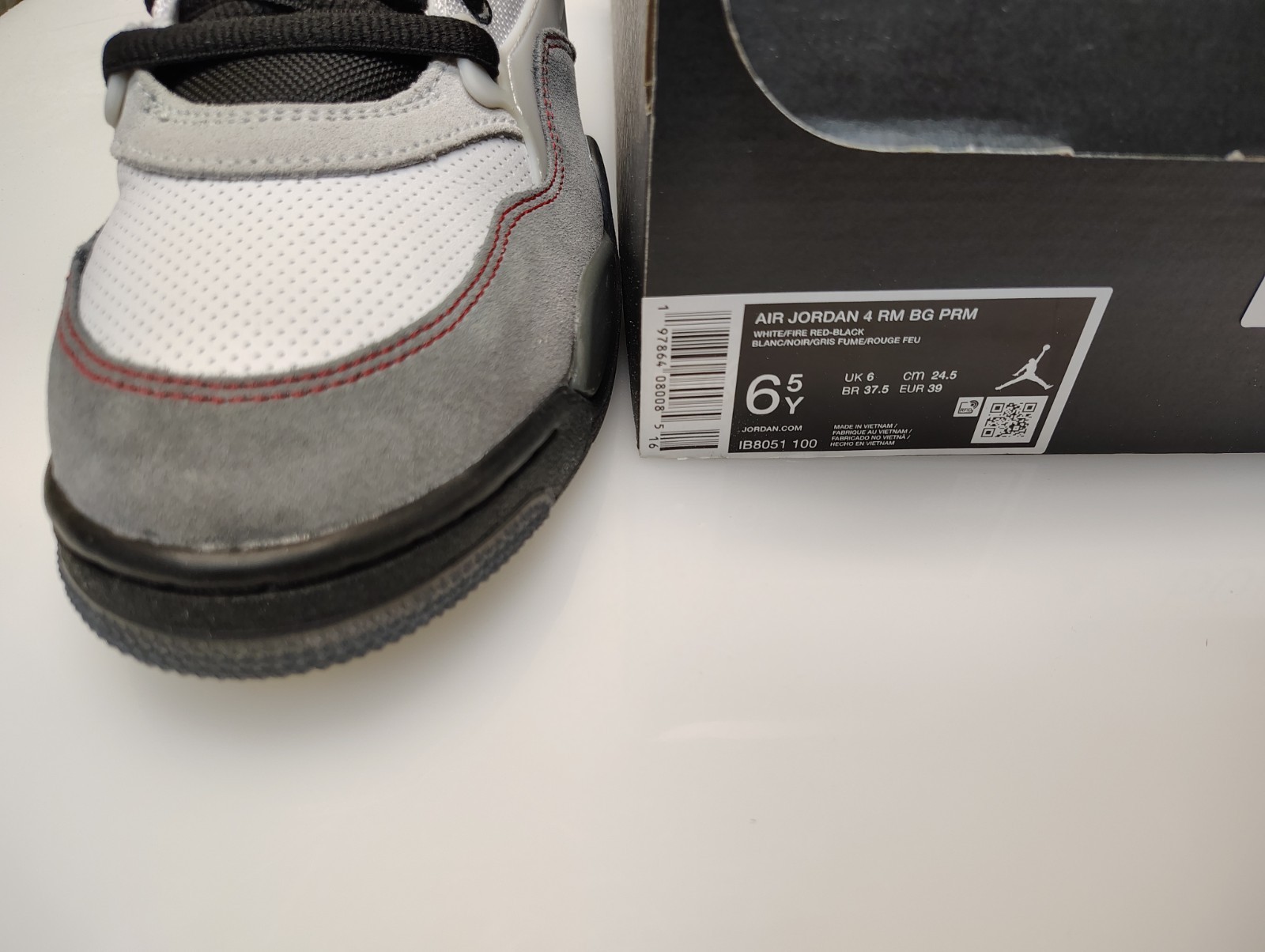 Air Jordan 4 RM White RED BLACK BLANC FUME Size 6.5Y/8W IB8051-100 New With Box