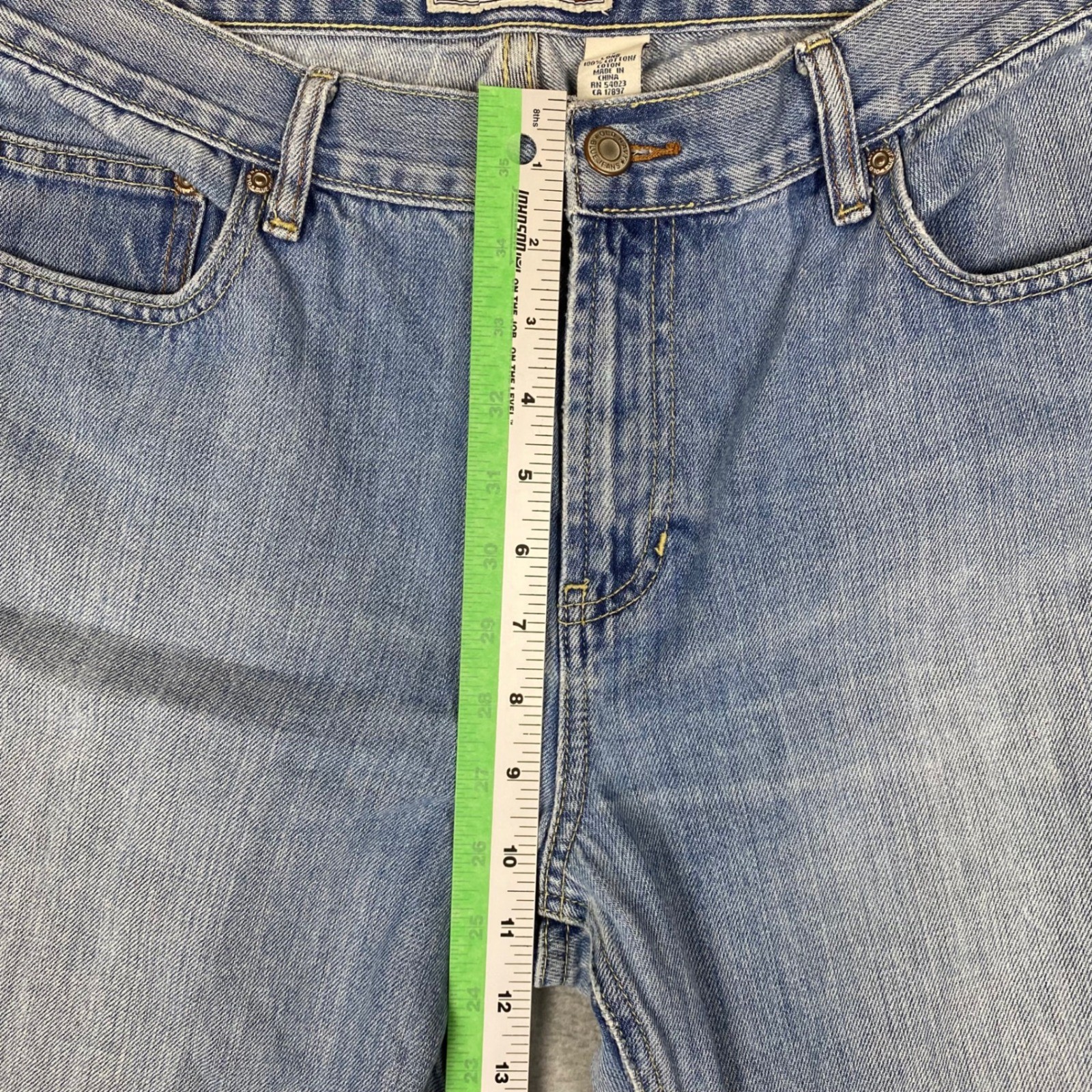 Old Navy Just Below Waist Boot-Cut Medium Wash Denim Jeans Womens 12 Long Y2K