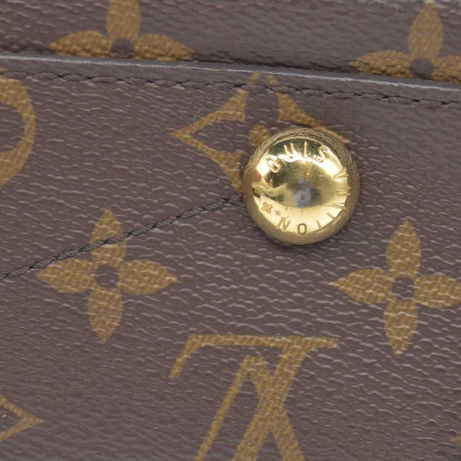 $2750 2017 Louis Vuitton Monogram Montaigne BB CA1147