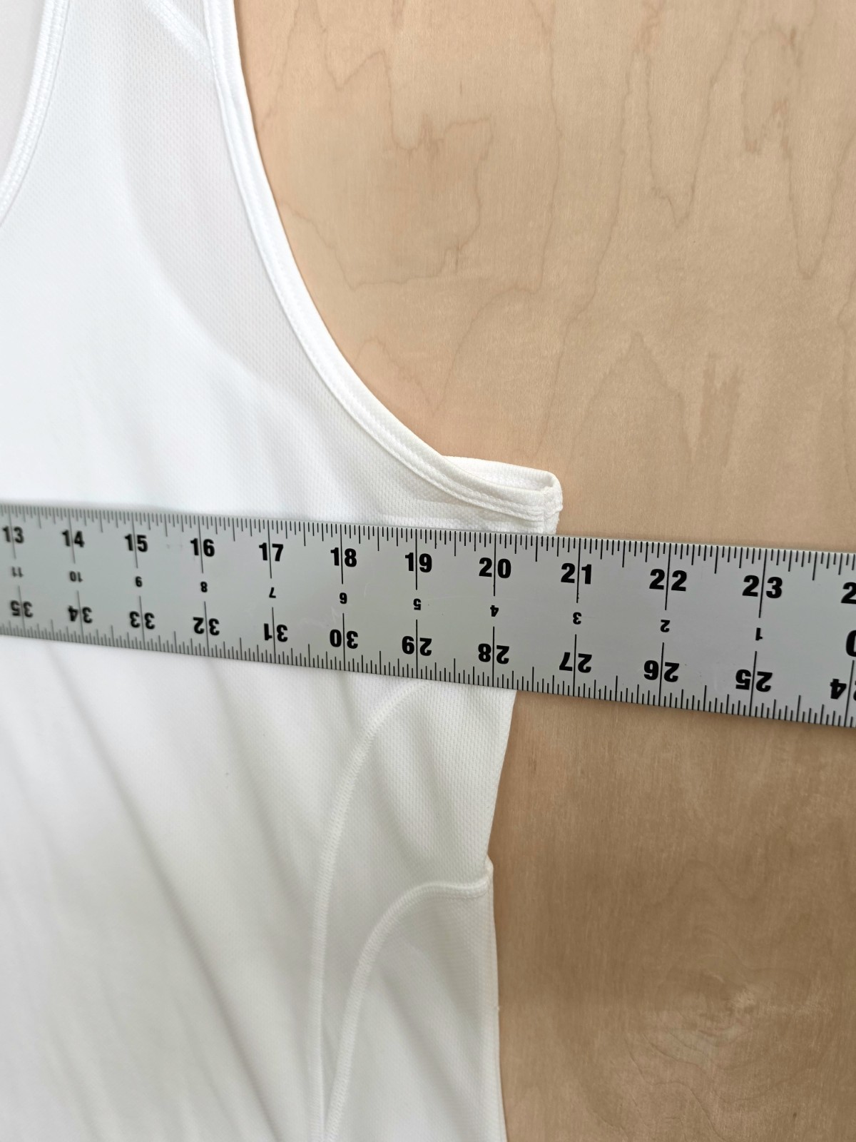 Reebok Women’s Athletic Tank Top White Size XL Play Dry Racerback Activewear Gym