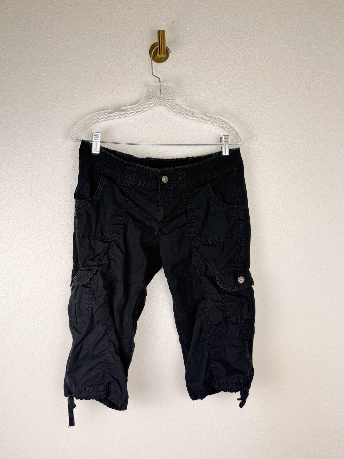 Y2K Arizona Jean Co Black Cargo Capris Pants