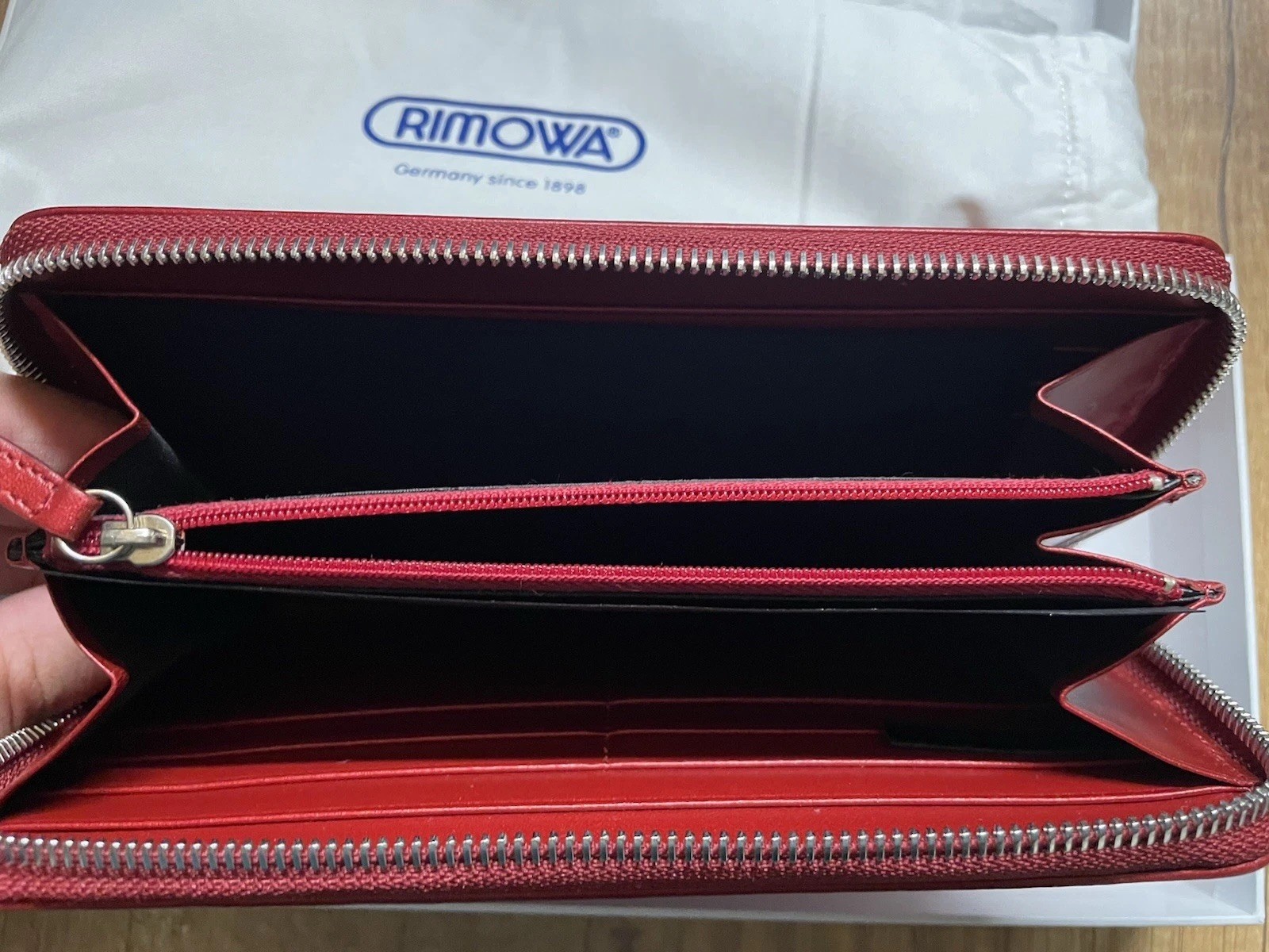 RIMOWA Wallet | Limited | New | | Leather | Red | Purse | Clutch | Pure