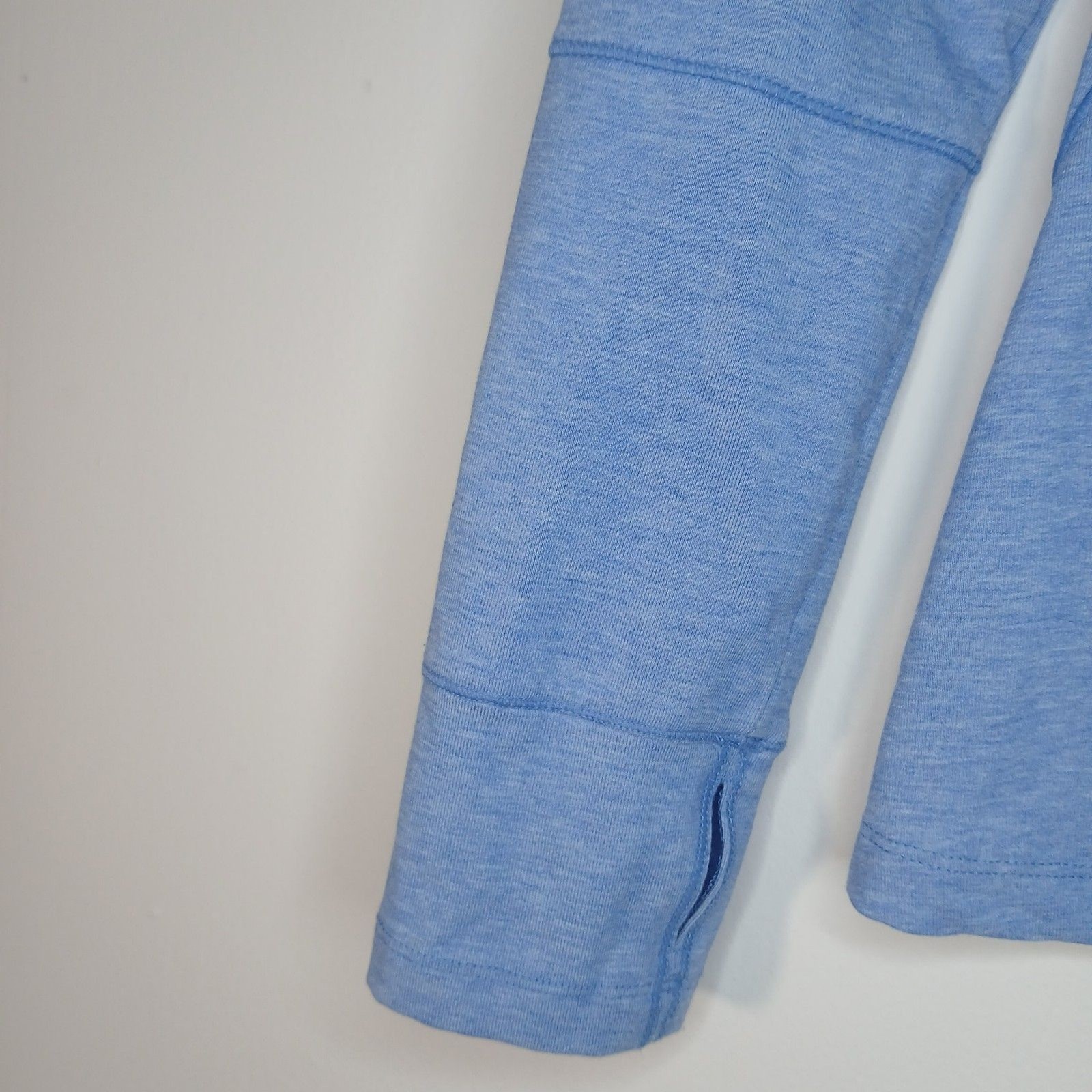 Puma Golf Cobra Blue Long Sleeve Top Small Sporty Style Thumbholes Athleisure