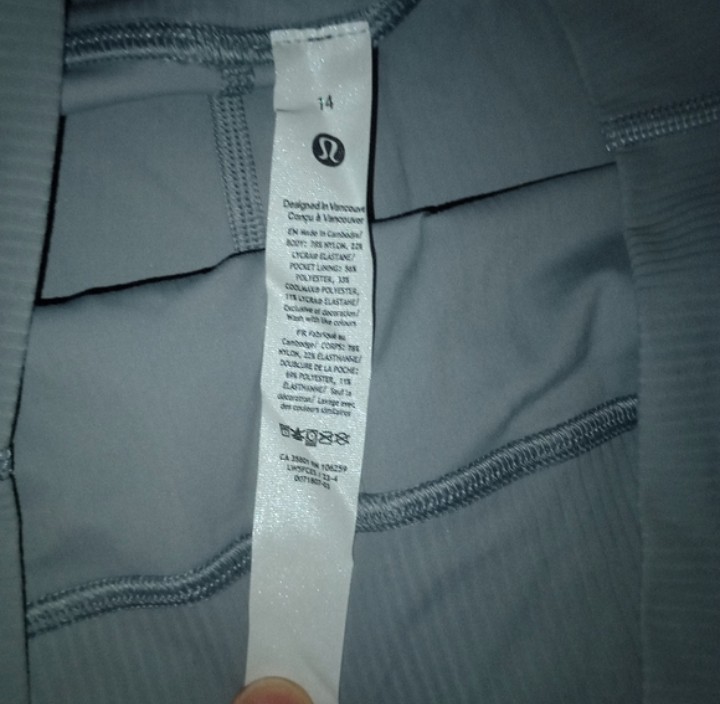 NWT lululemon Align Ribbed High Rise 28″ Leggings w/ Pockets Gray Size 14