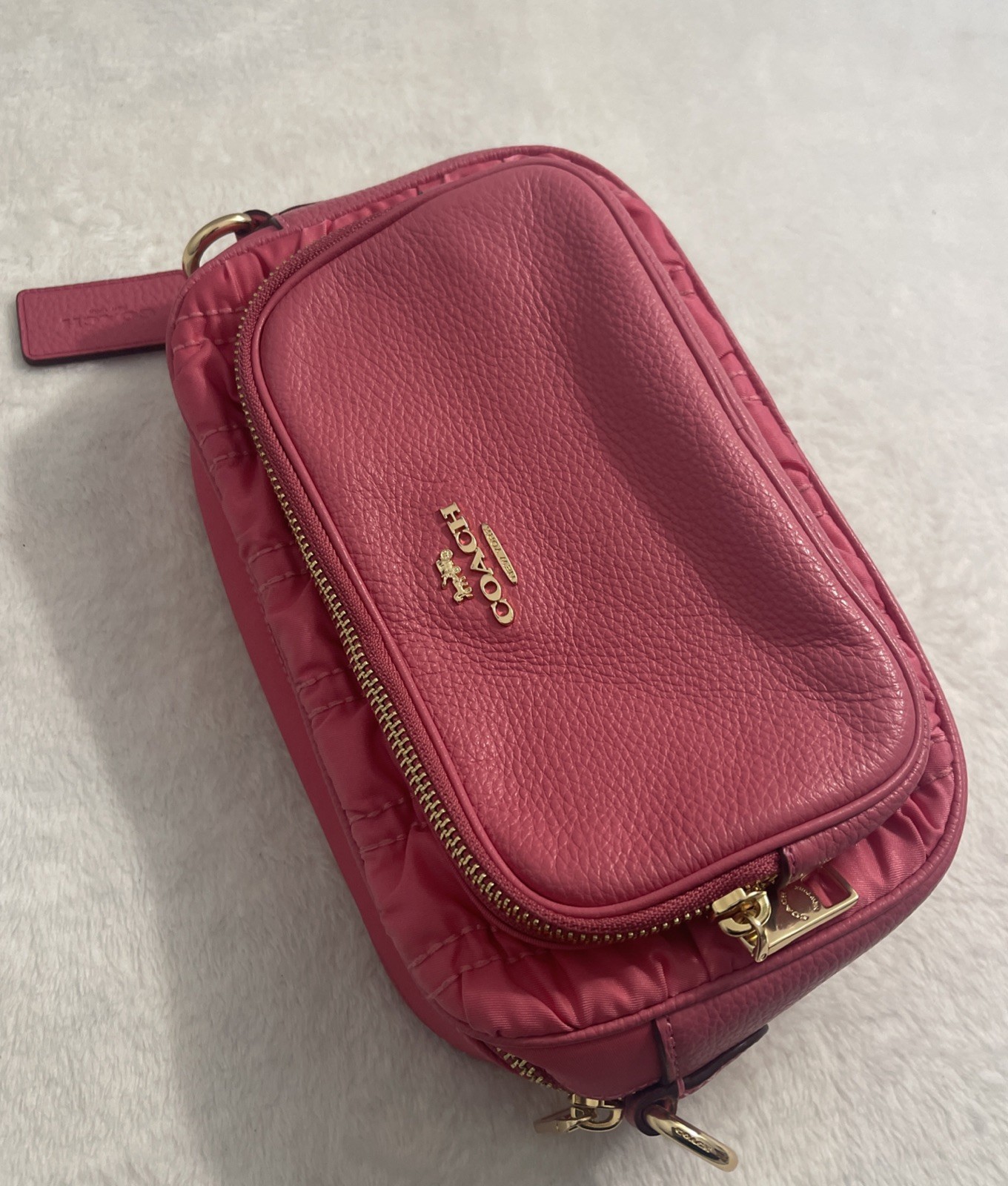 Coach Crossbody With Quilting – Pink – In Good Condition Without Strap