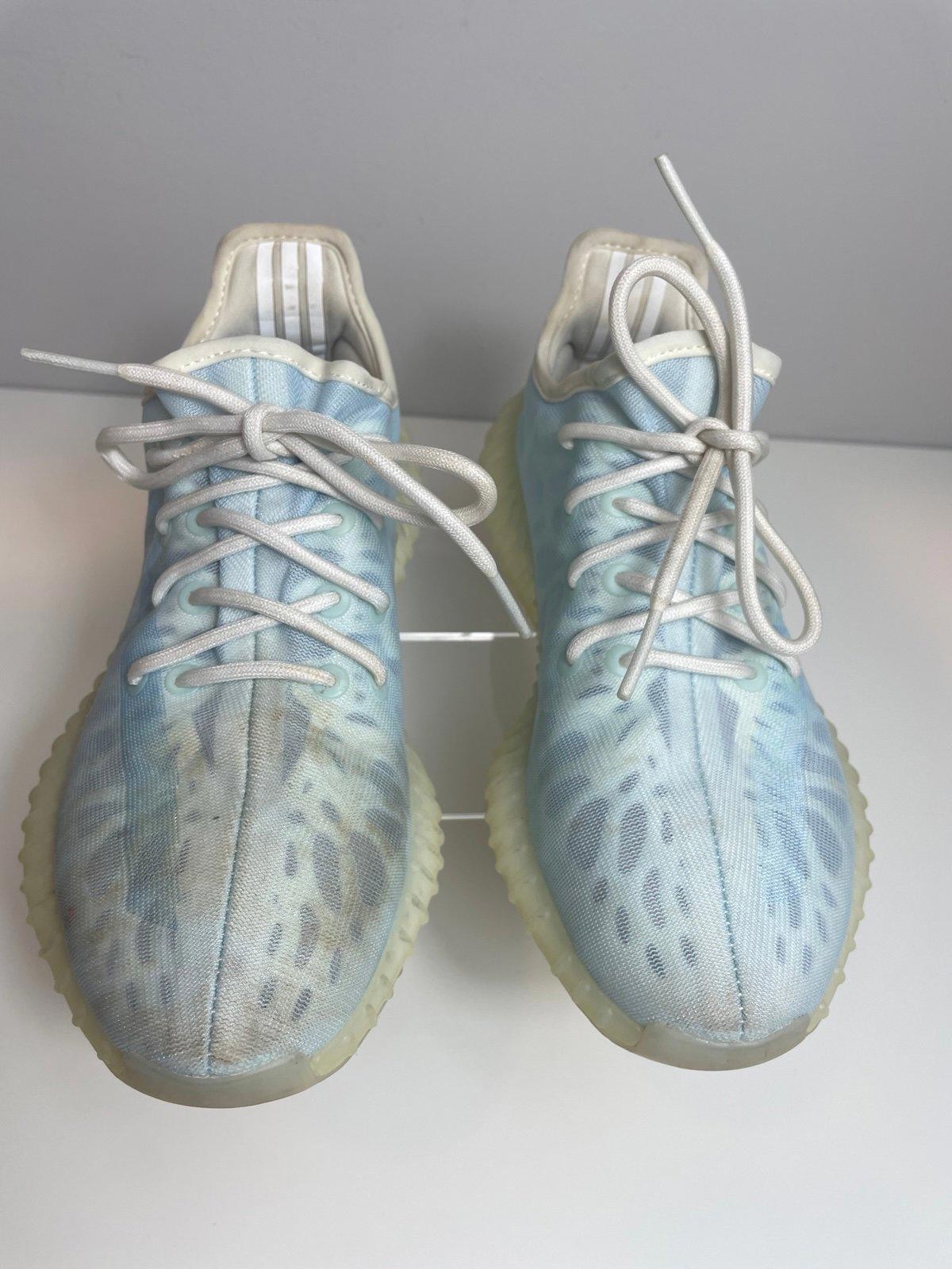 Yeezy x Adidas Blue/White Mesh Boost 350 V2 Mono Ice Sneakers Size US 6.5 39.5