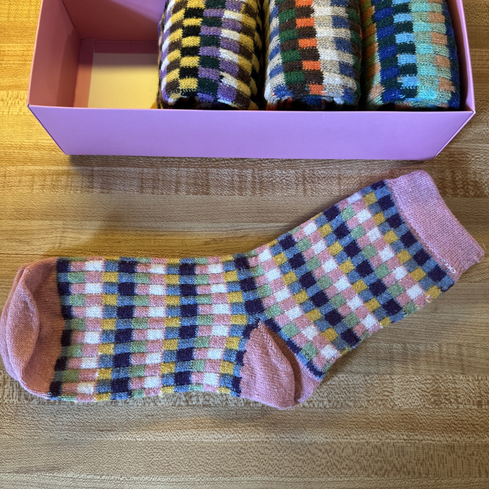 OKISS socks 4 piece multi color thick crew socks women New in box