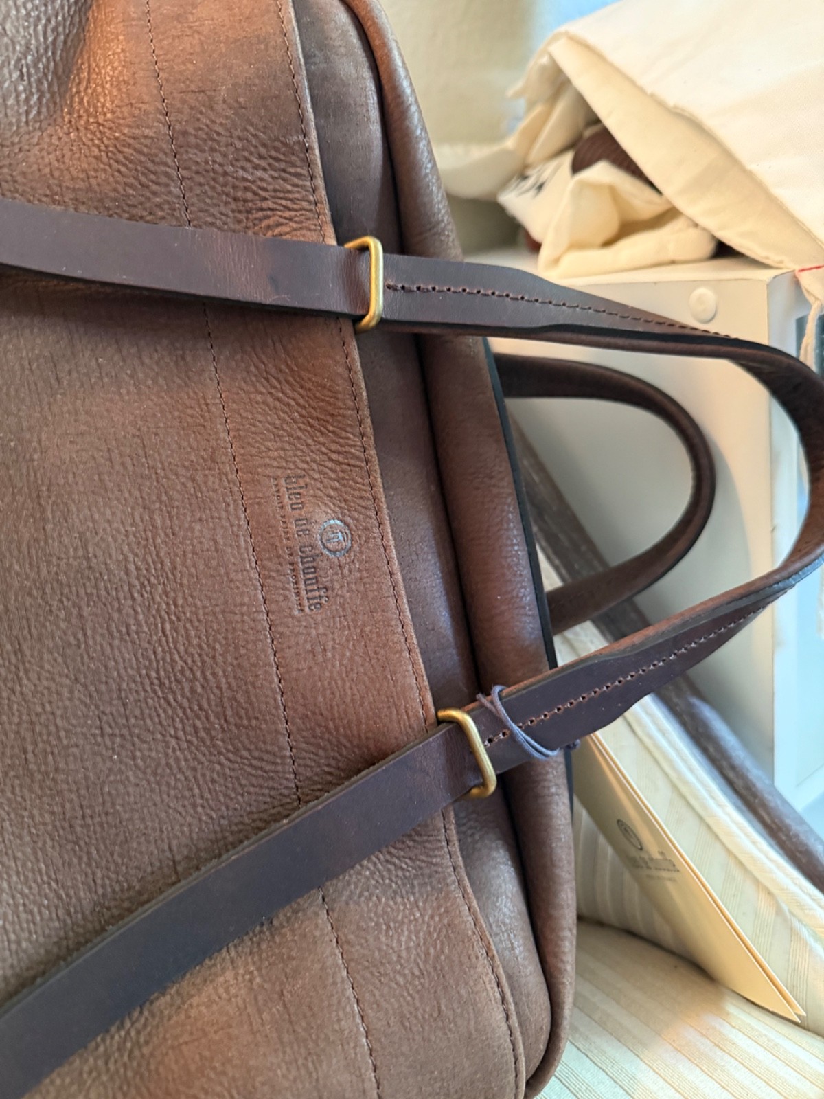 BLEU DE CHAUFFE NEW REPORT BUSINESS BAG COFFEE / WAXED STONEWASHED LEATHER