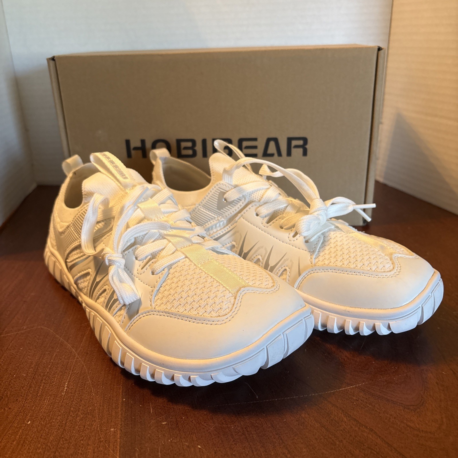 HOBIBEAR Minimalist Barefoot Shoes Unisex Wide Toe Walking Sneakers White Eu45