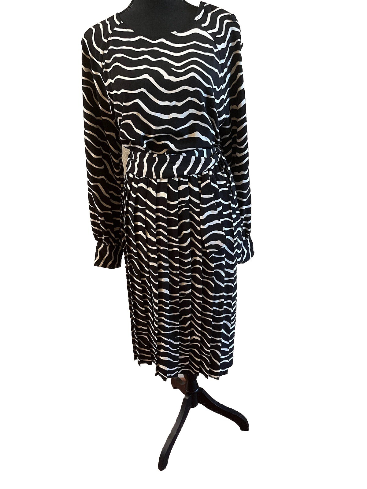 Who What Wear Plus Size XXL (18) Animal Print Midi Dress Black & White Bust 48”