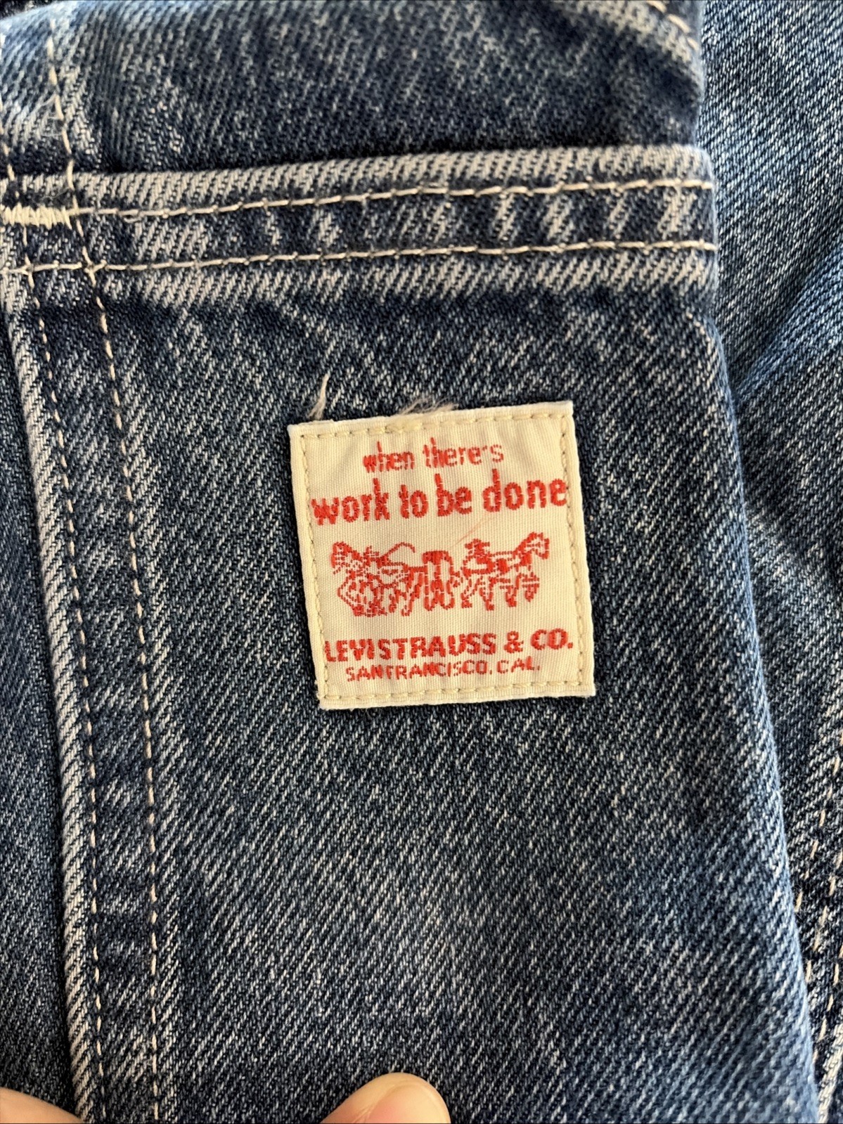 Levi’s New with Tags Men’s 568 Original Straight Loose Fit Jeans Carpenter Blue