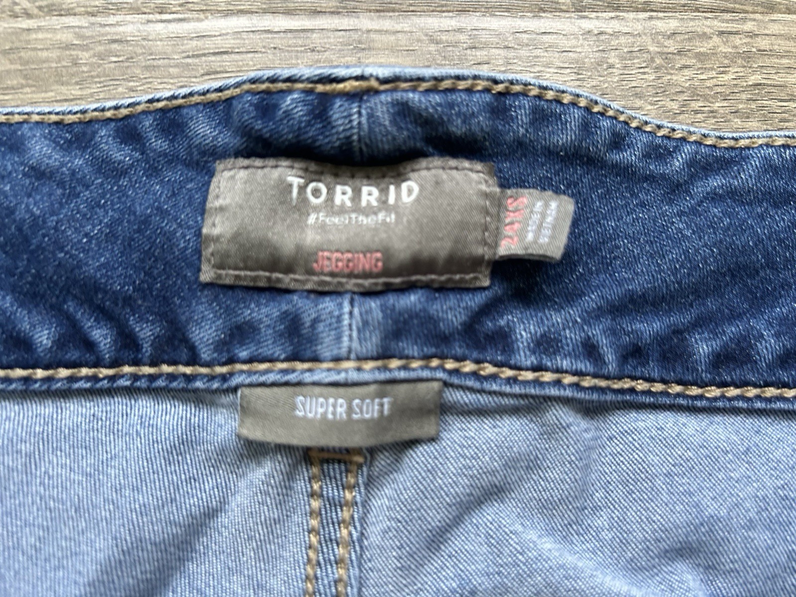 Torrid Jegging Bermuda Shorts Plus Size 2 Blue Denim Mid Rise 8in Pockets