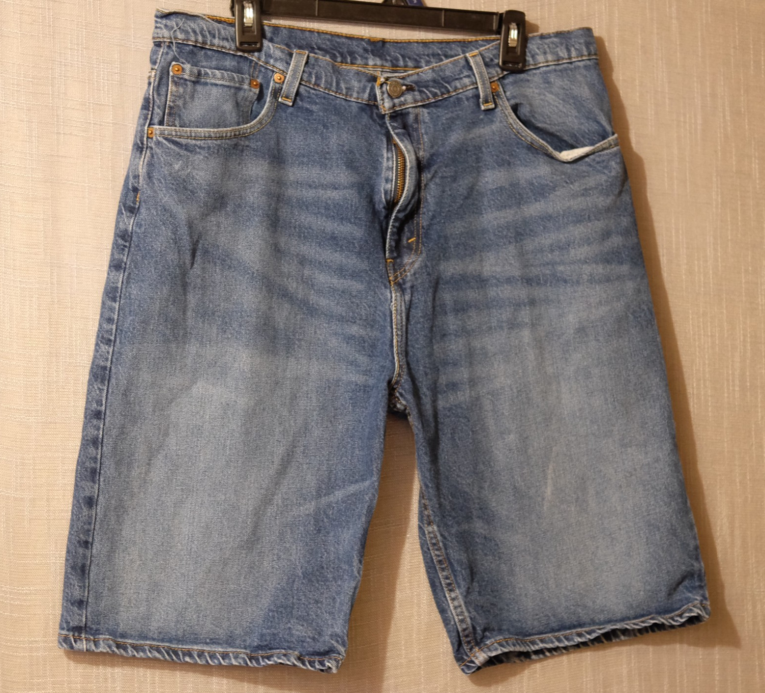 Levis 569 Jean Shorts Blue Denim Bermuda Inseam 11-1/2 in Mens W36 #A12-15