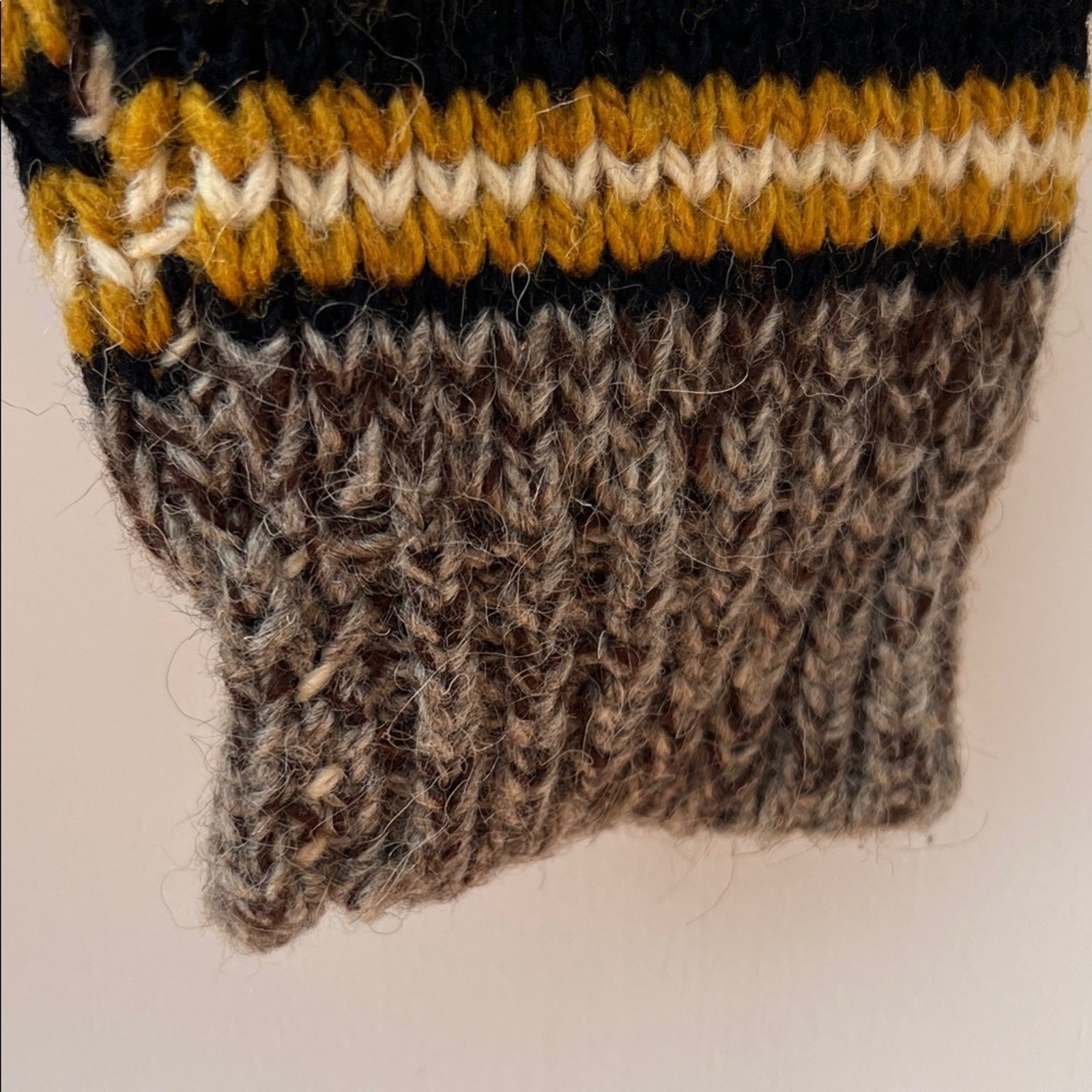 Source Unknown Brown and Yellow Patterned Cardigan, 38” across chest