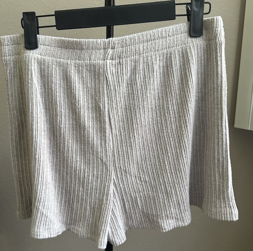 Z SUPPLY Women’s Ribbed Gray Slate Lounge Wear Shorts•Elastic Waist•NWT• Medium