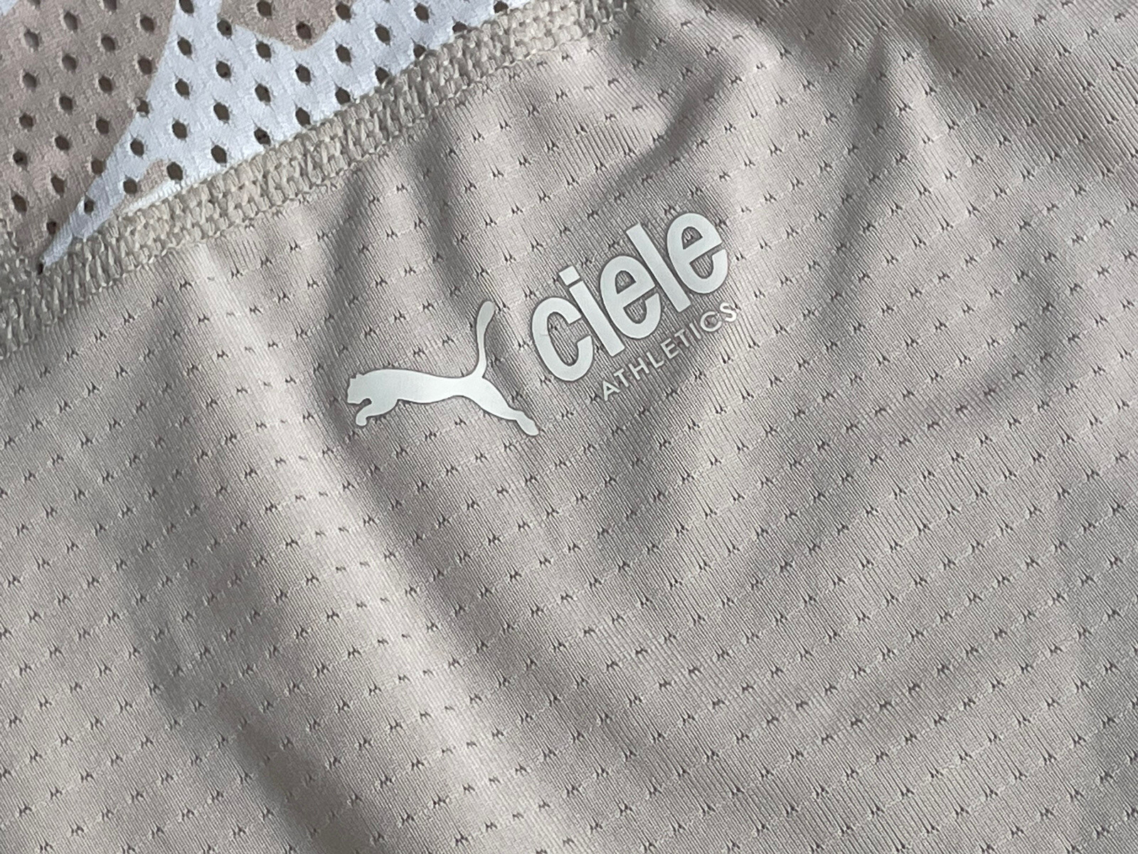 Puma Crew Neck Atheltic Tank Top X Ciele Beige Casual Athletic sz XS 52342988