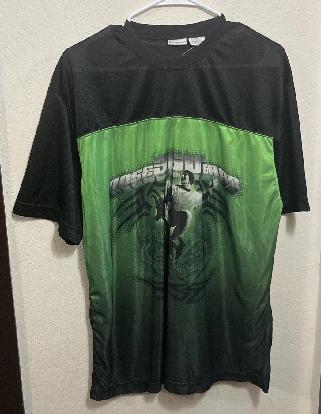 Vintage Y2k T-Shirt Sz Large Lightweight Silky Skate Grunge Streetwear Athletic