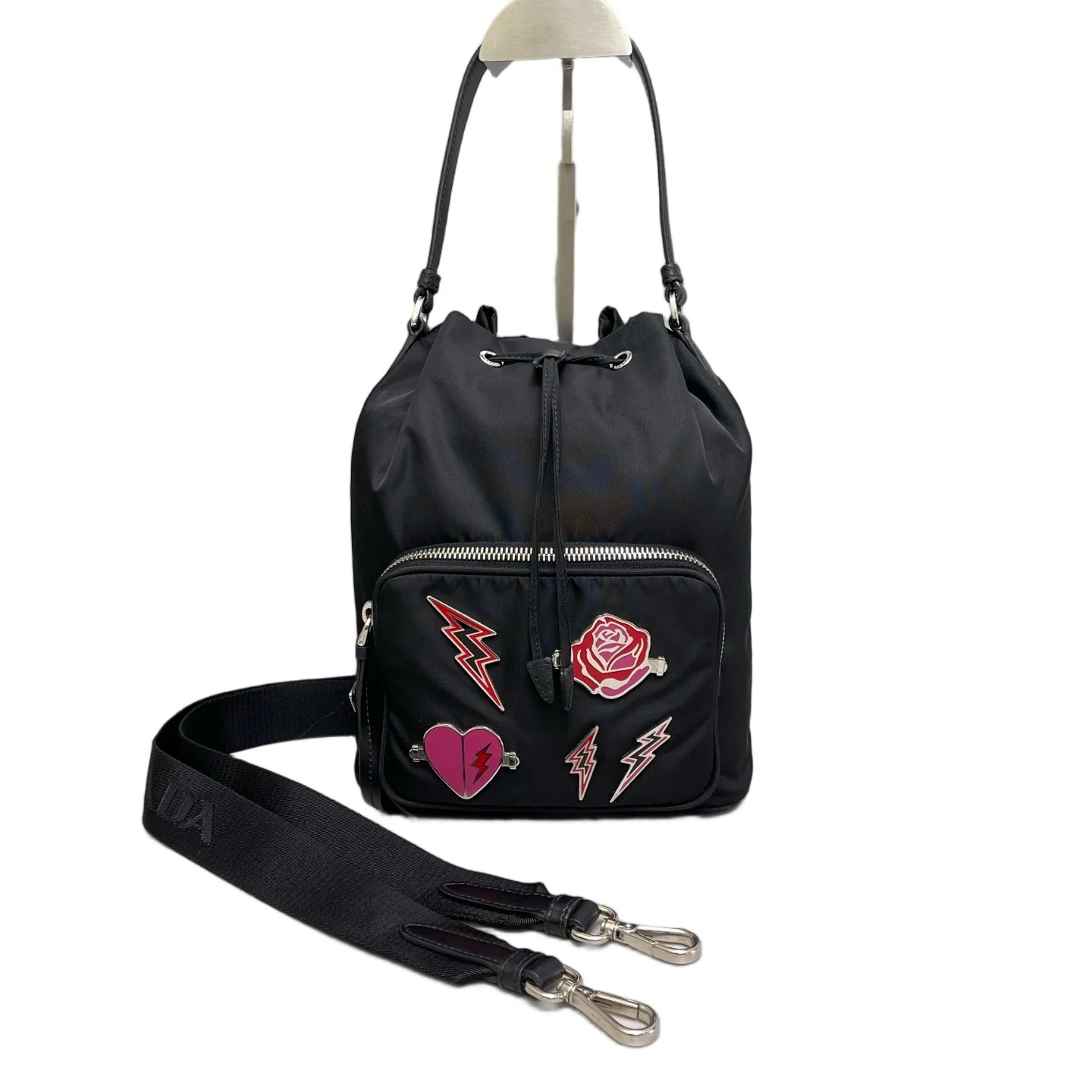 Prada Bucket Black Tessuto Nylon (kc052926a7r)