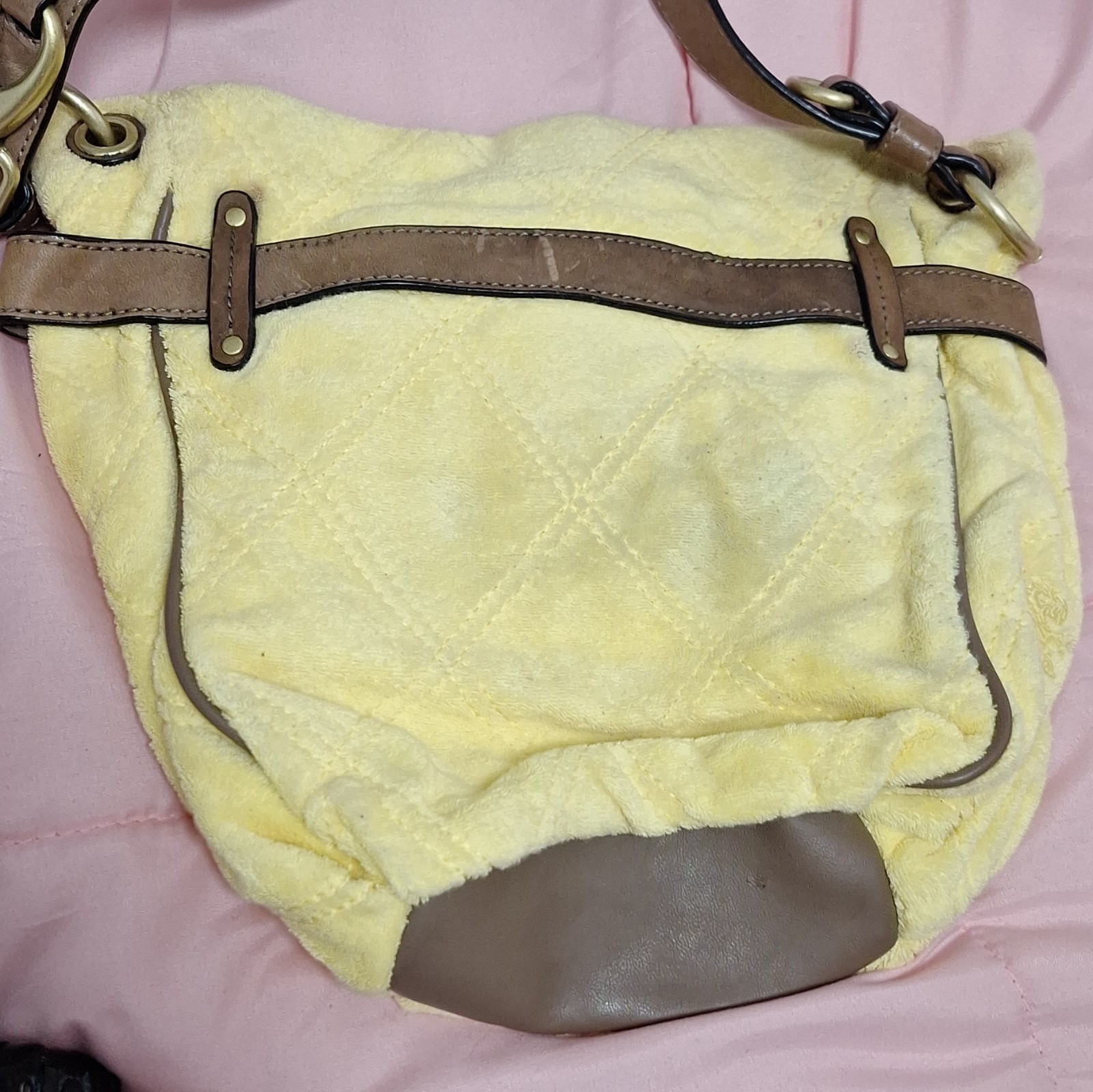 Juicy Couture Yellow Quilted Logo Zip Medium Women’s Shoulder Bag Lock & Key