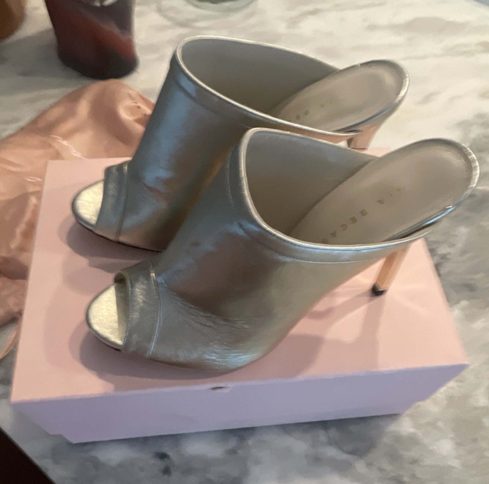 MIA BECAR Silver Metallic Leather Open Toe Mule Slip-On Stiletto Heels 38.5 M